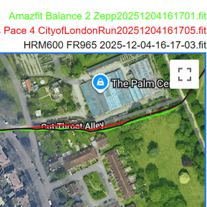 coros pace 4 gps accuracy when running close to a wall and under tree cover in a narrow alley with excellent performance
