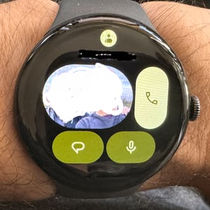 Pixel Watch 4 Contacts Tile