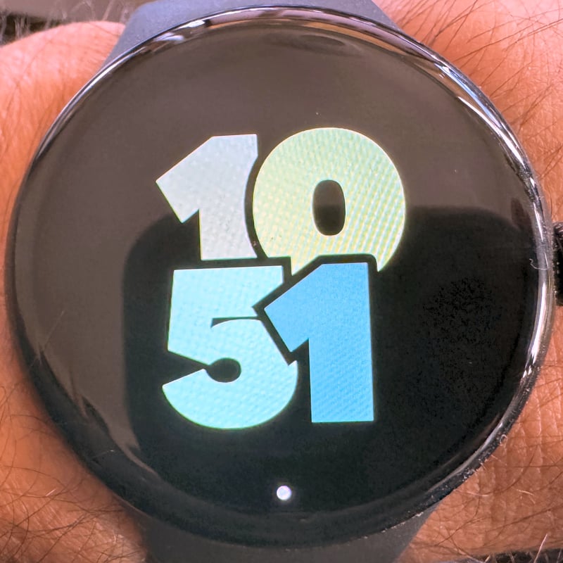Pixel Watch 4 Digital Bold Watch Face with large, segmented digital numbers