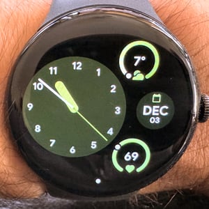 Pixel Watch 4 Radial Watch Face