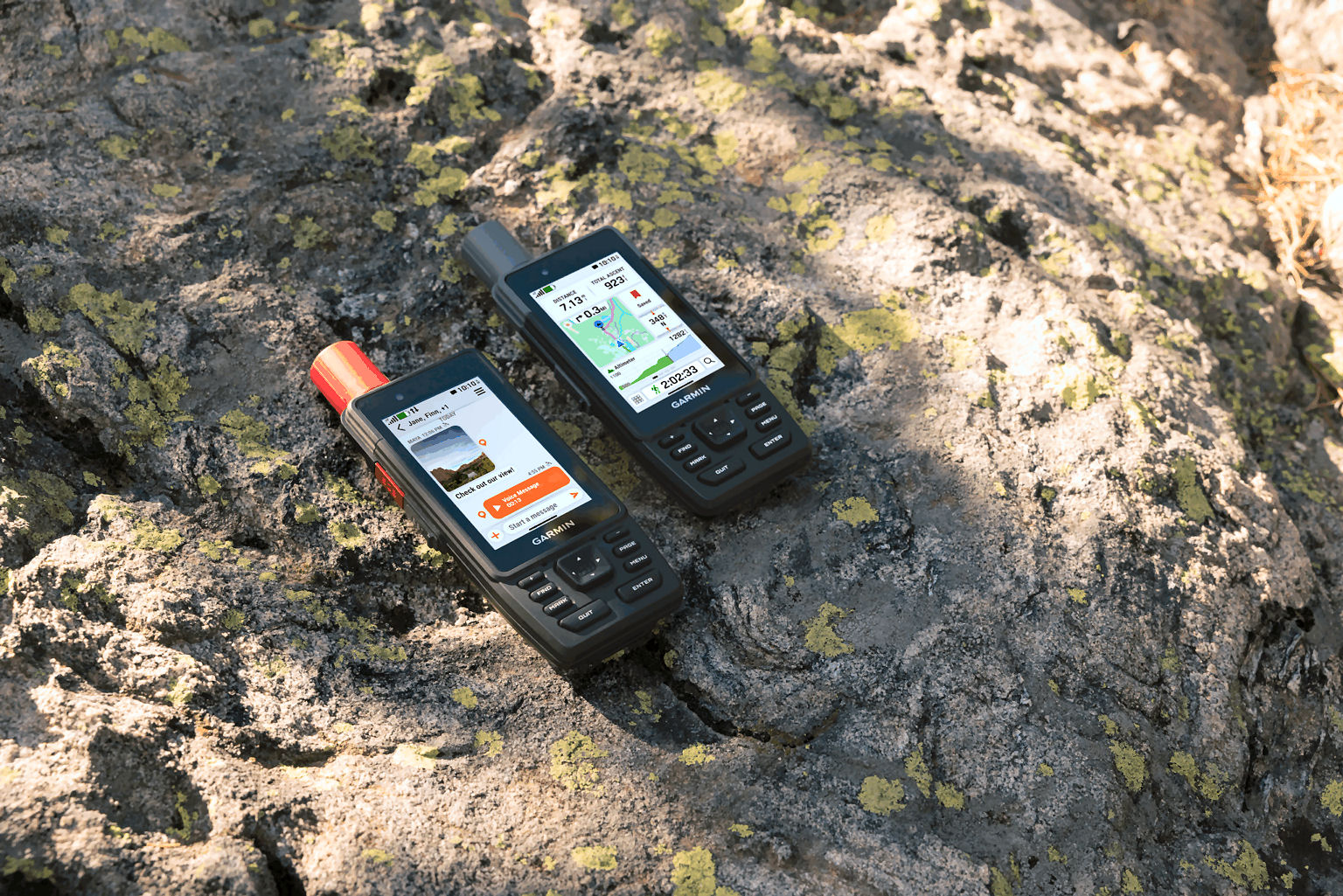 Comparison of the compact Garmin inReach Mini 3 Plus (centre) with larger Garmin GPSMAP models (H1i Plus and H1) for size.