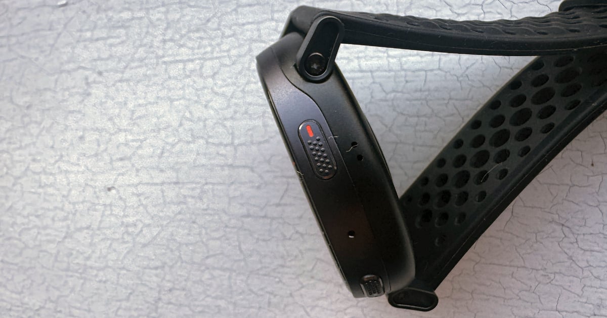 Close-up of Amazfit Active Max aluminum alloy button texture and haptic feedback