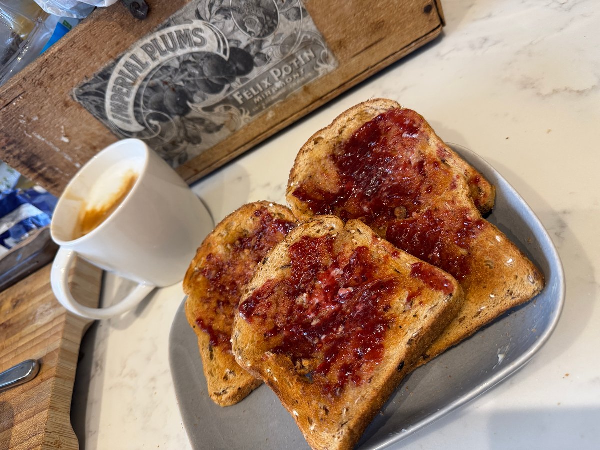 Garmin Food Logging - Toast and Coffee