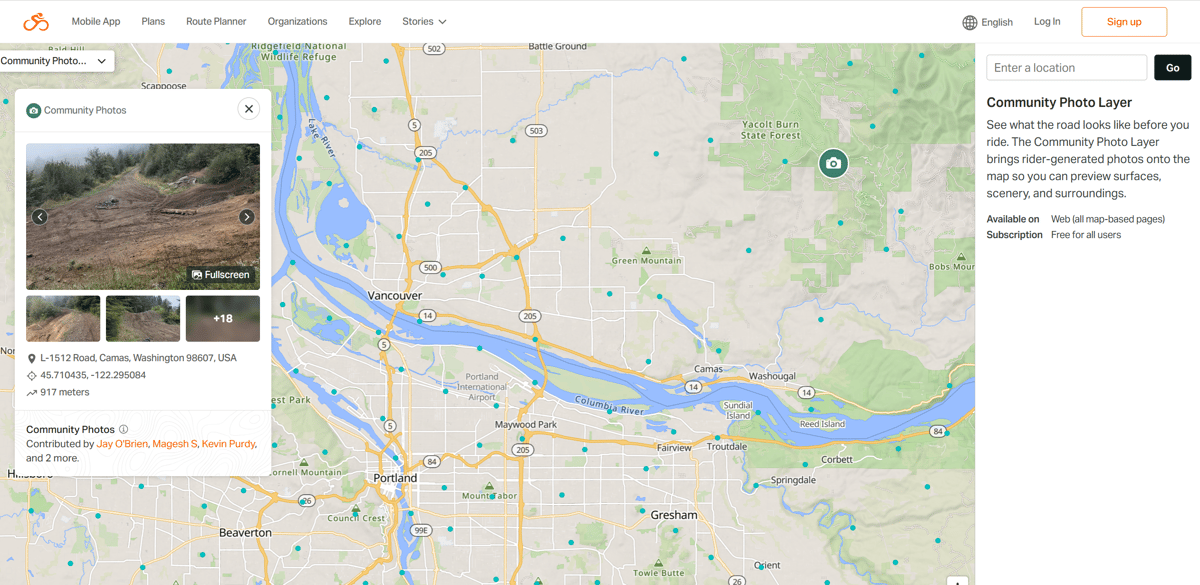 Ride with GPS Community Photo Layer showing geolocated rider photos on route planning map