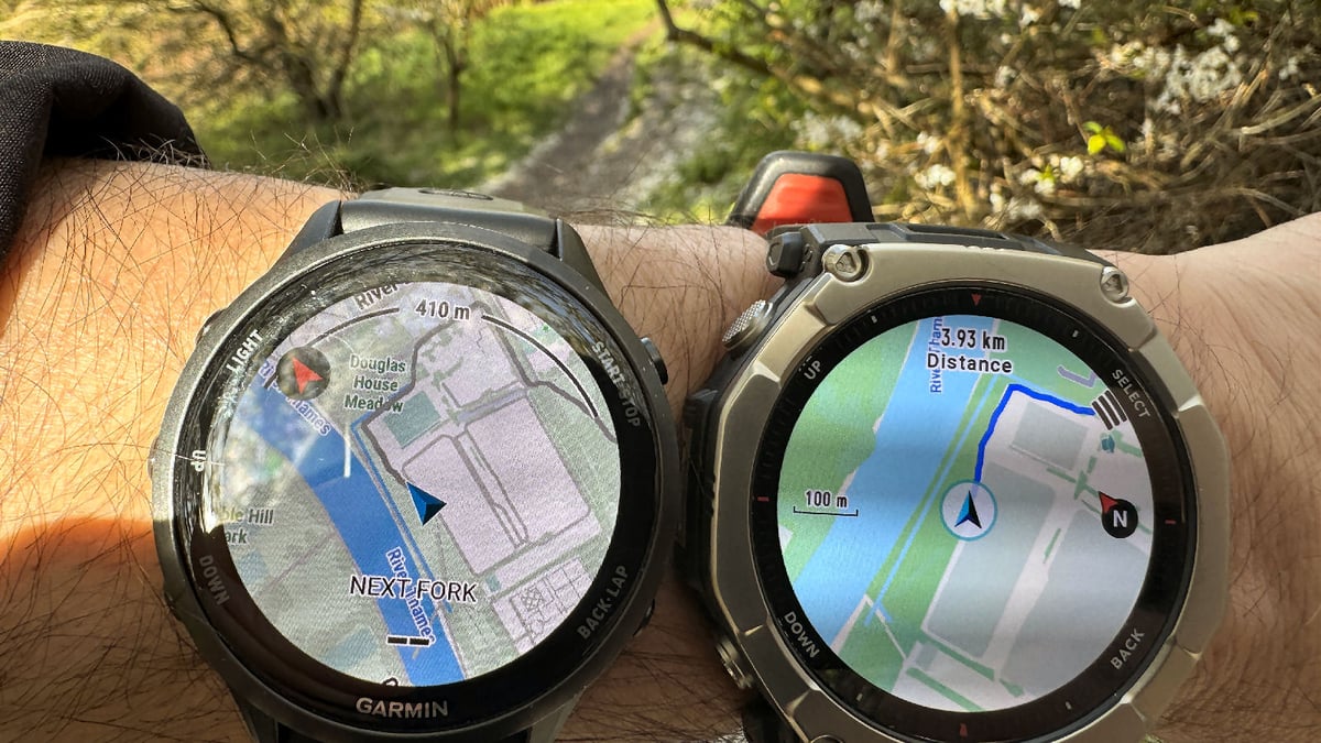 Amazfit T-Rex Ultra 2 offline map display compared to Garmin Forerunner 970 during hiking navigation test
