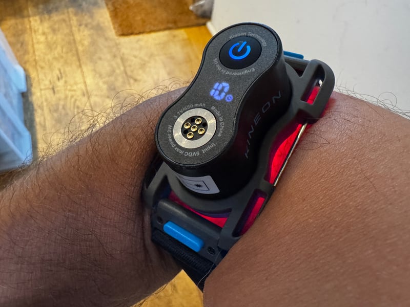 Kineon MOVE+ pod holder rotated ninety degrees to fit the elbow joint
