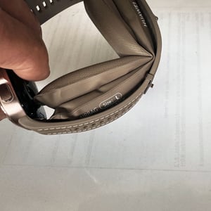 Huawei Watch D3 blood pressure watch 4-4 shown fully inflated