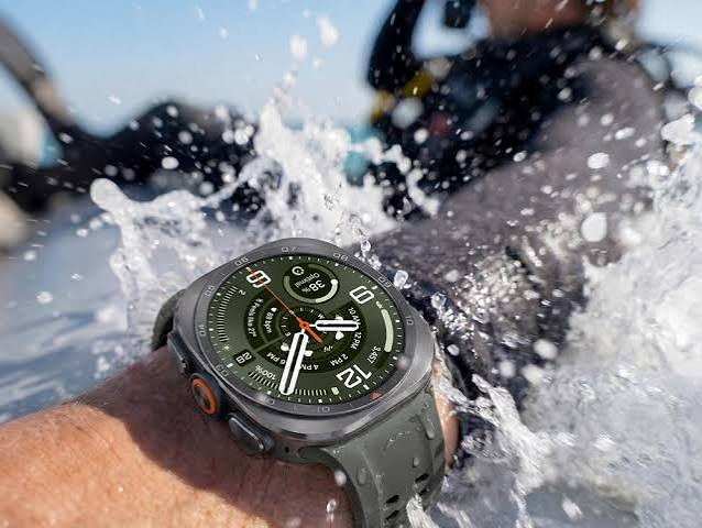 Samsung Galaxy Watch Ultra 2 hero