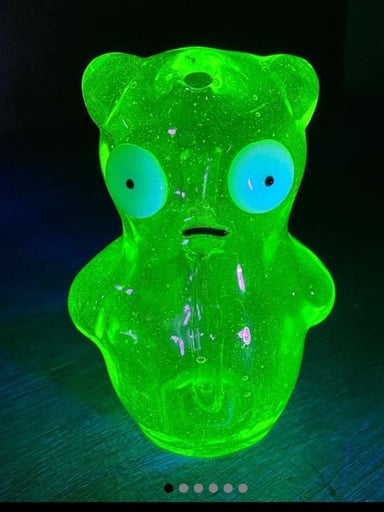 Preview pic of Coochie-Koopie! UV Reactive
