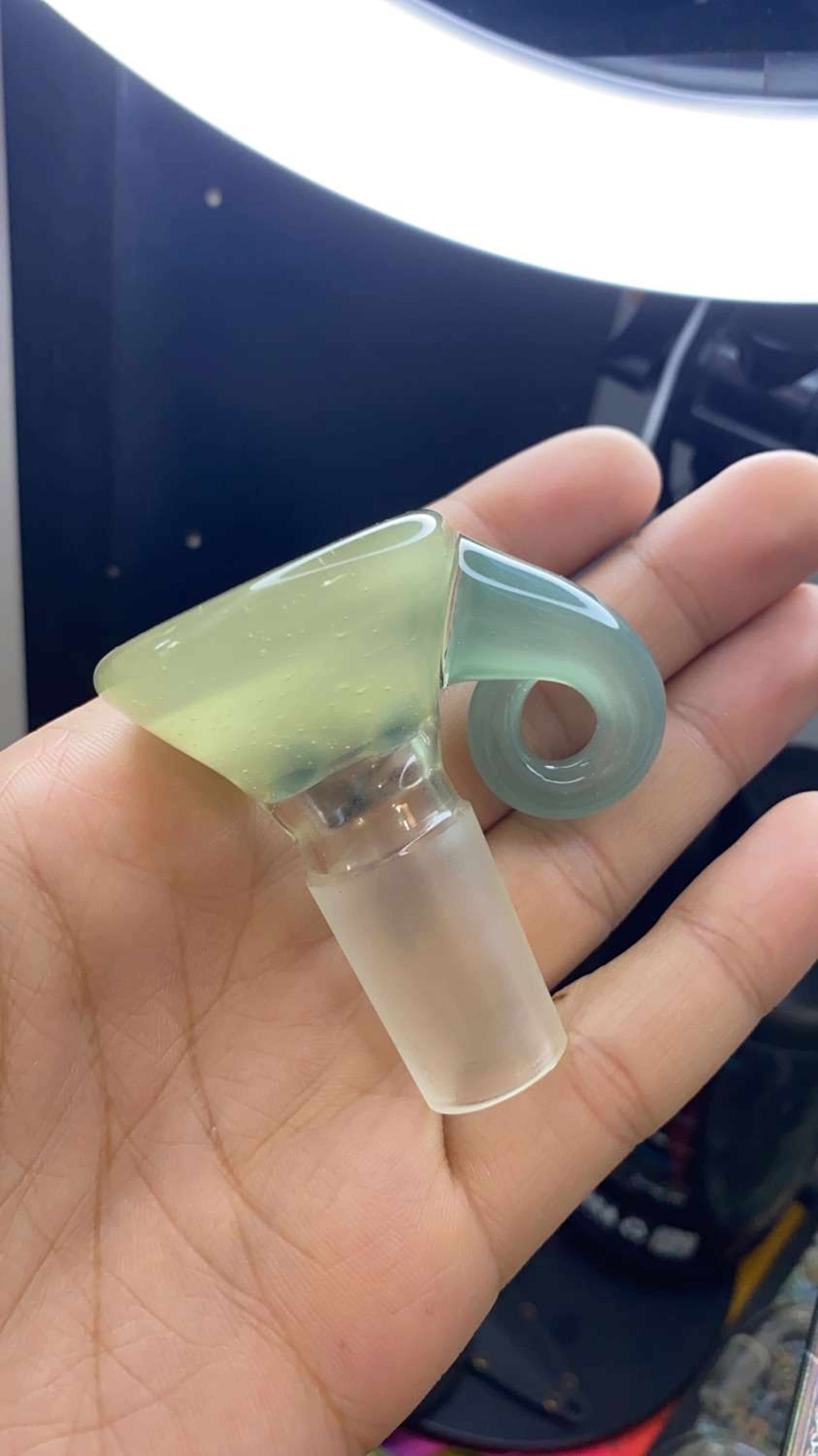 Preview pic of Black T Glass Slide