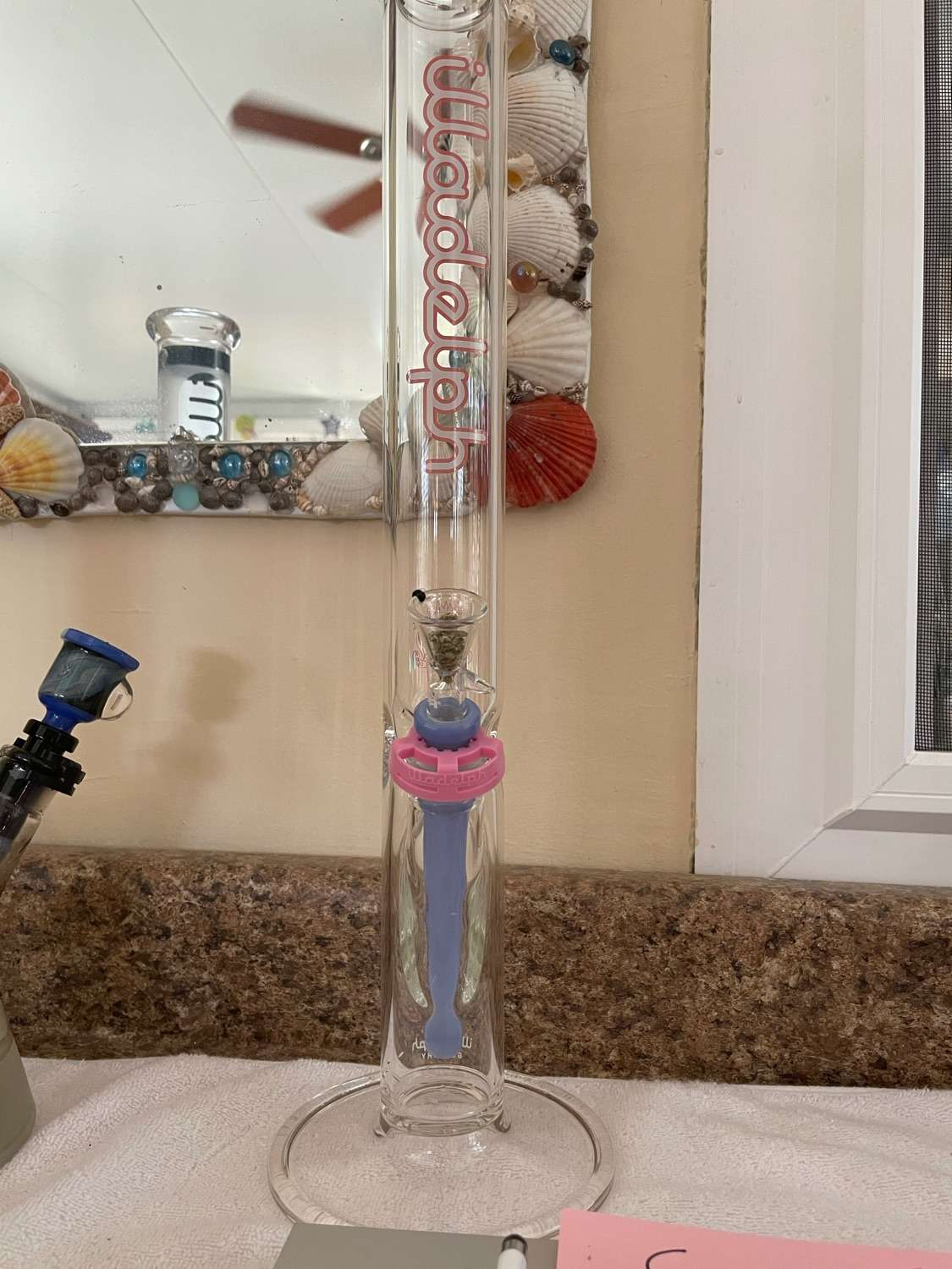 Preview pic of Tall pink Illadelph label 