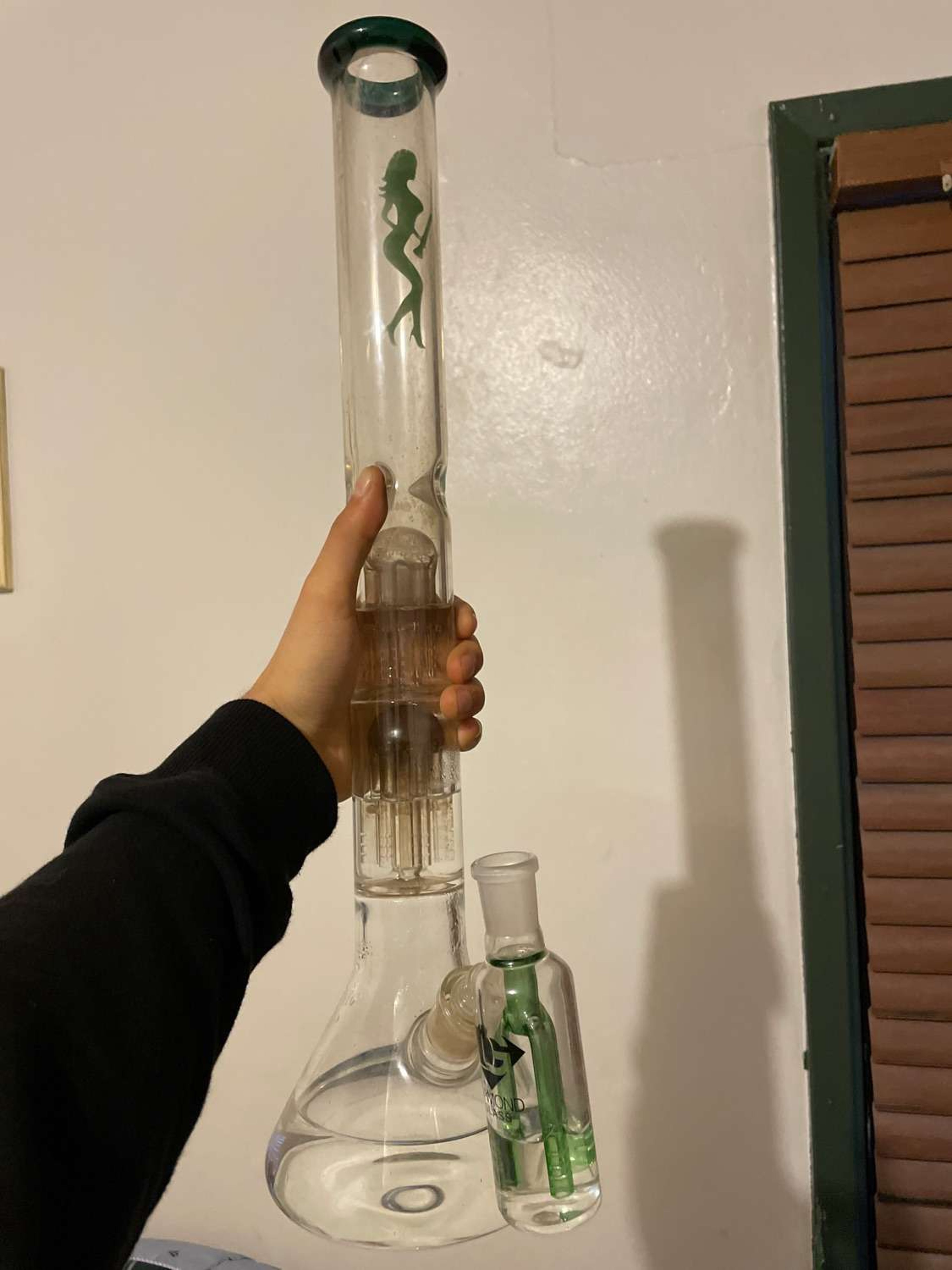 Preview pic of Tree percolator bong