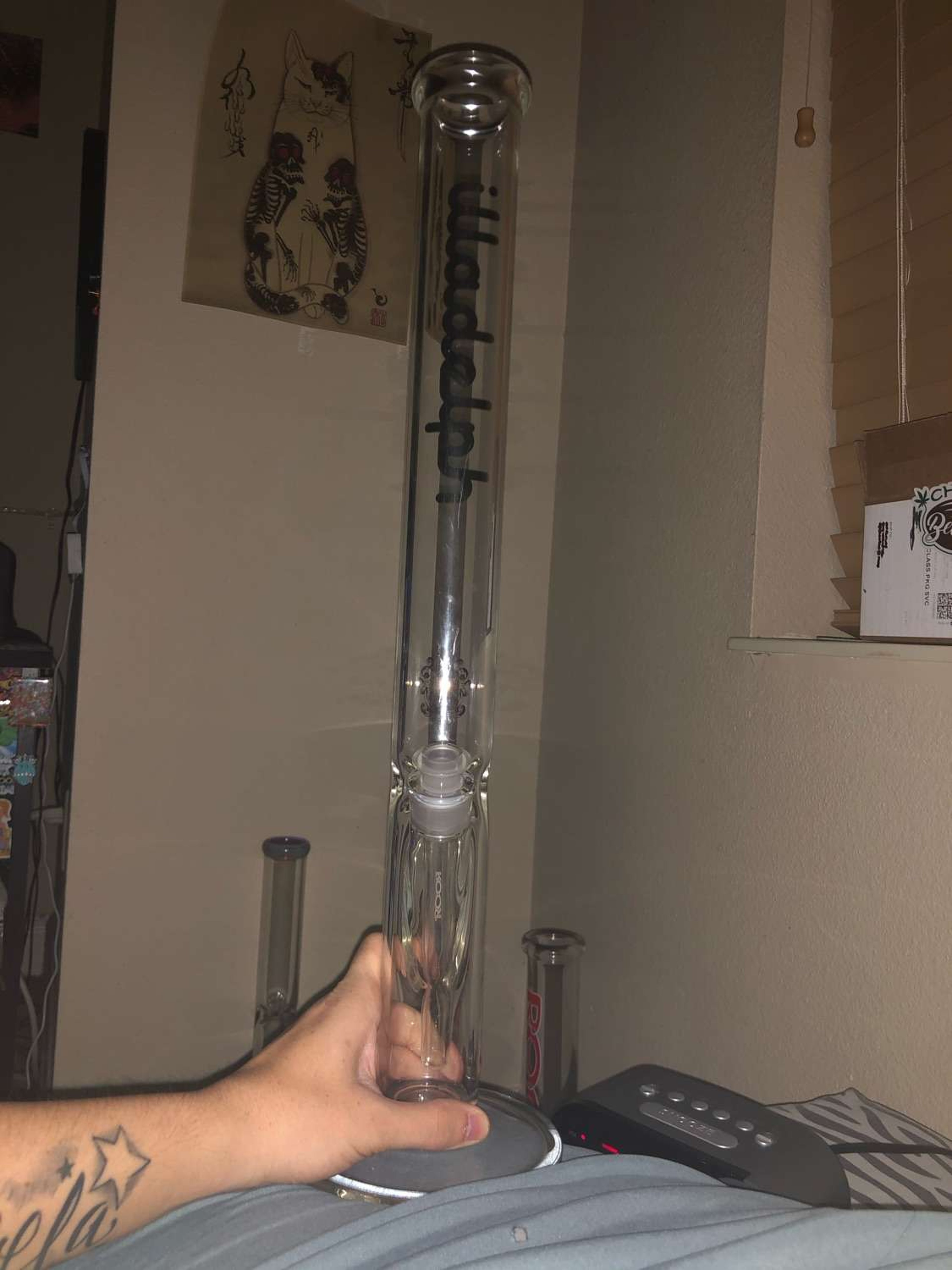 Preview pic of platinum illadelph tall straight tube