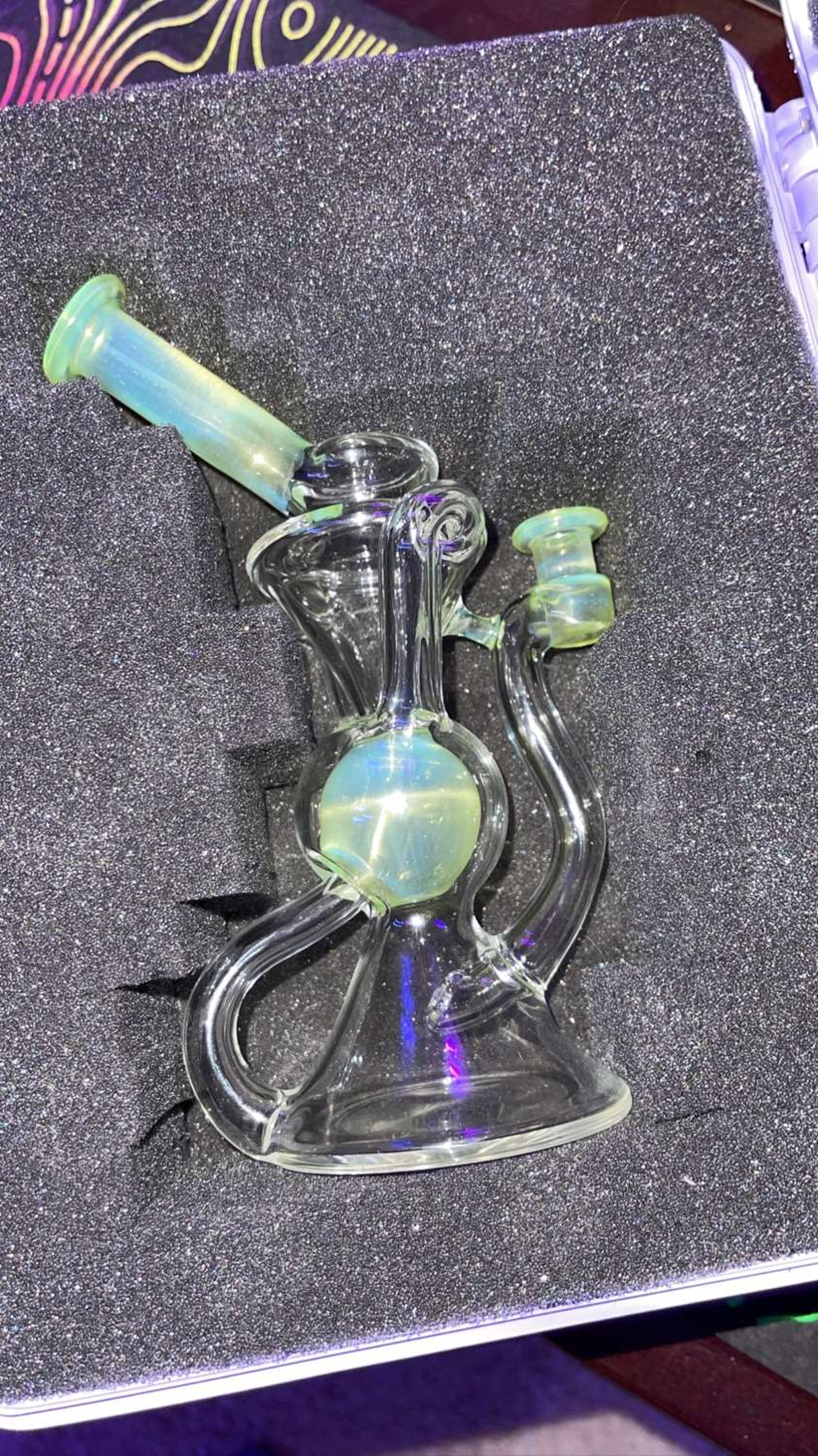Blew Glass image 0