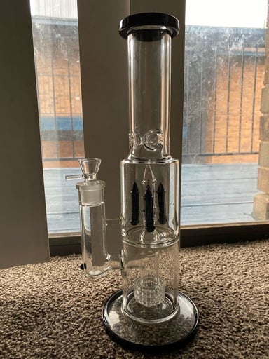 Preview pic of 15” Perc Bong