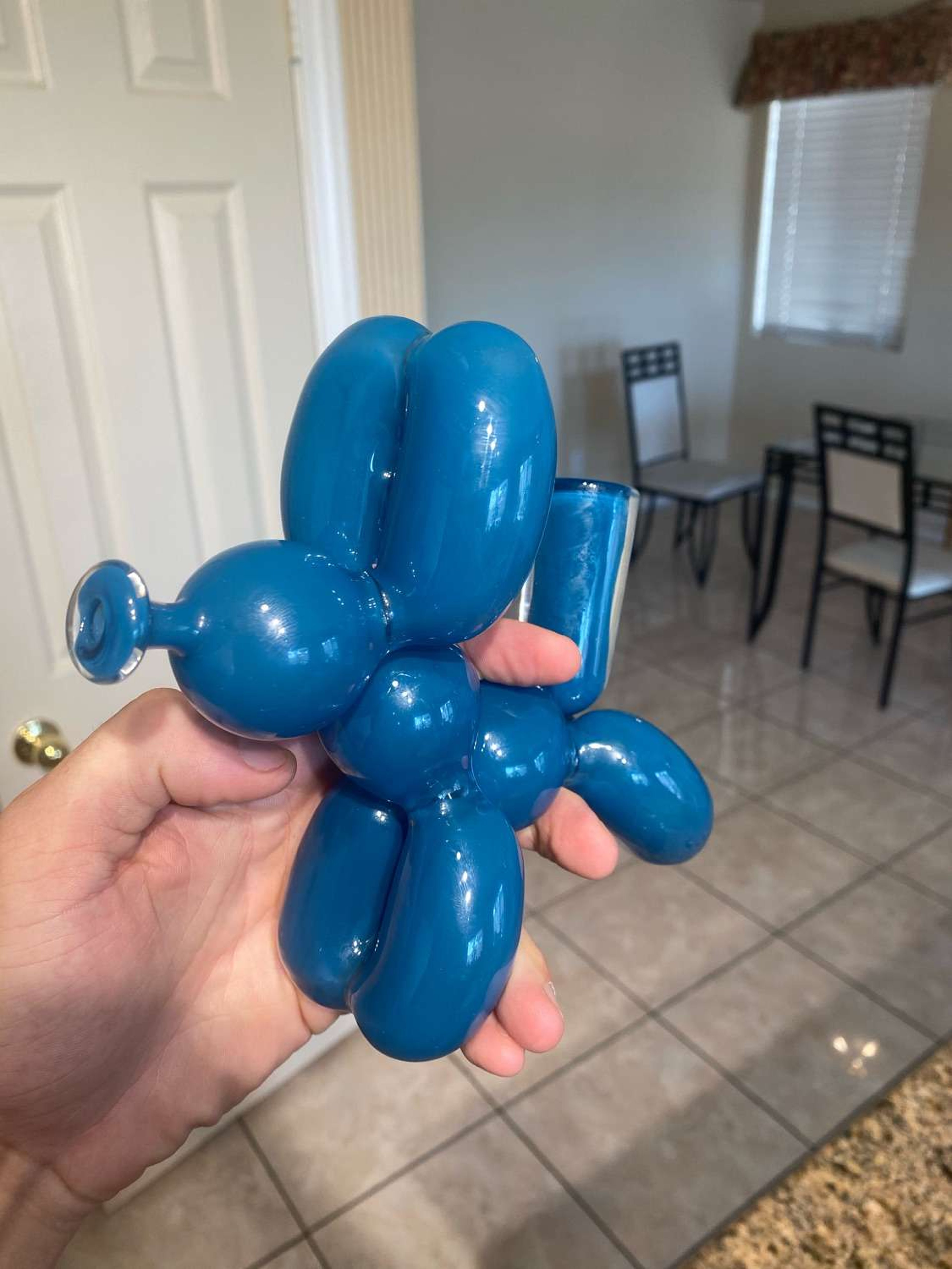 Preview pic of Blitzkriega 2020 full size balloon dog in peacock