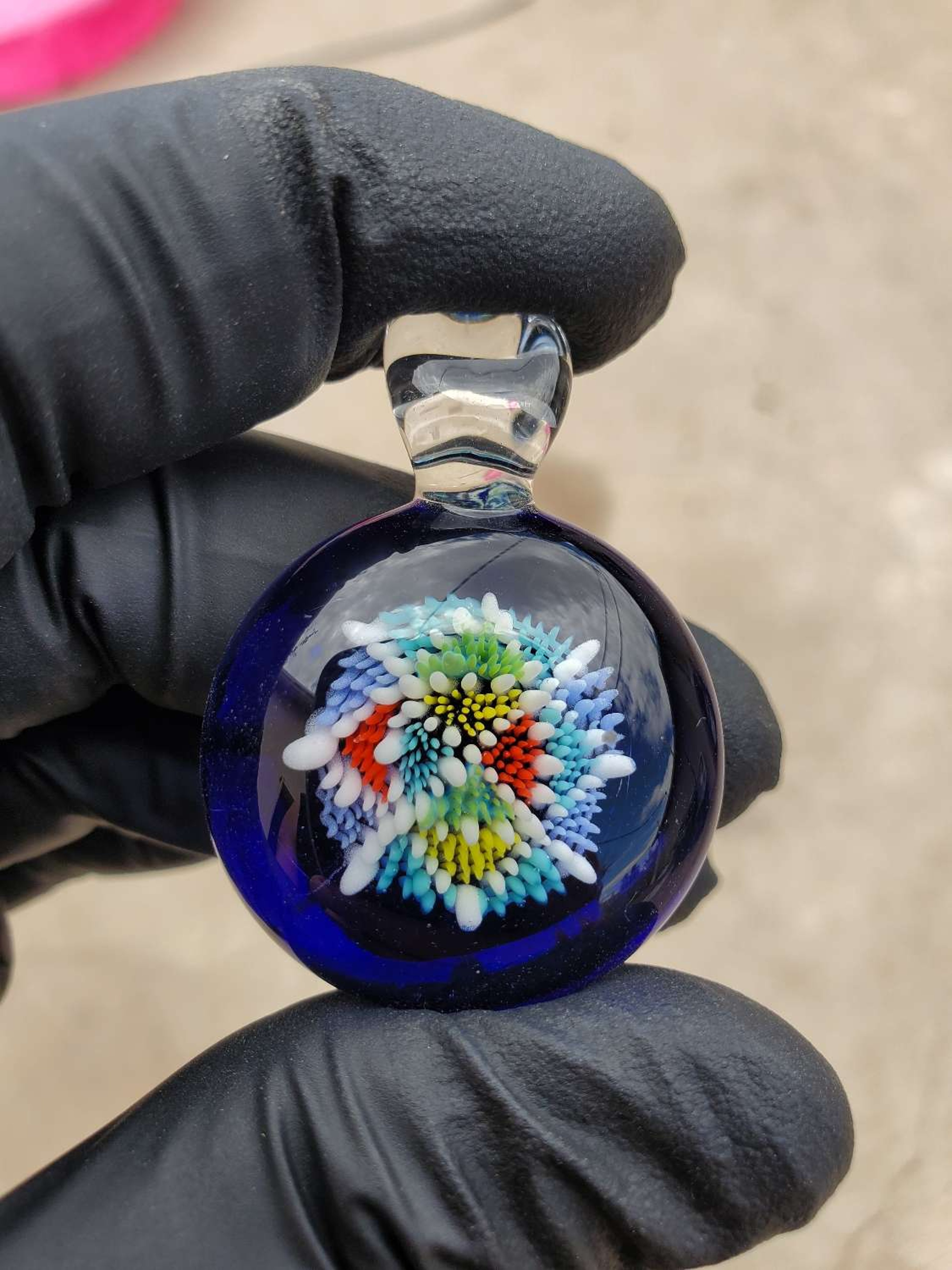 Emplosion pendy image 0