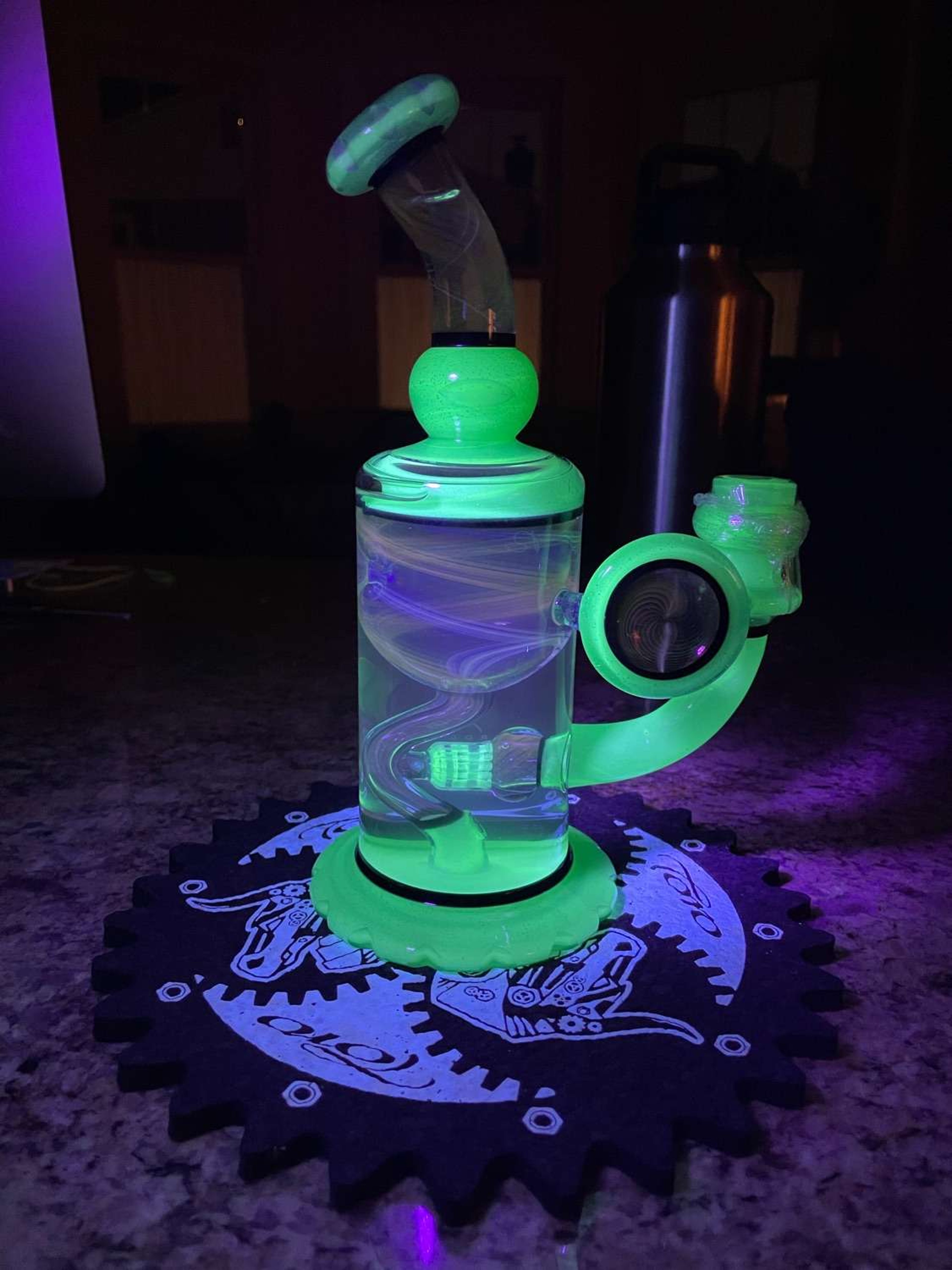 Mobius recurve image 0