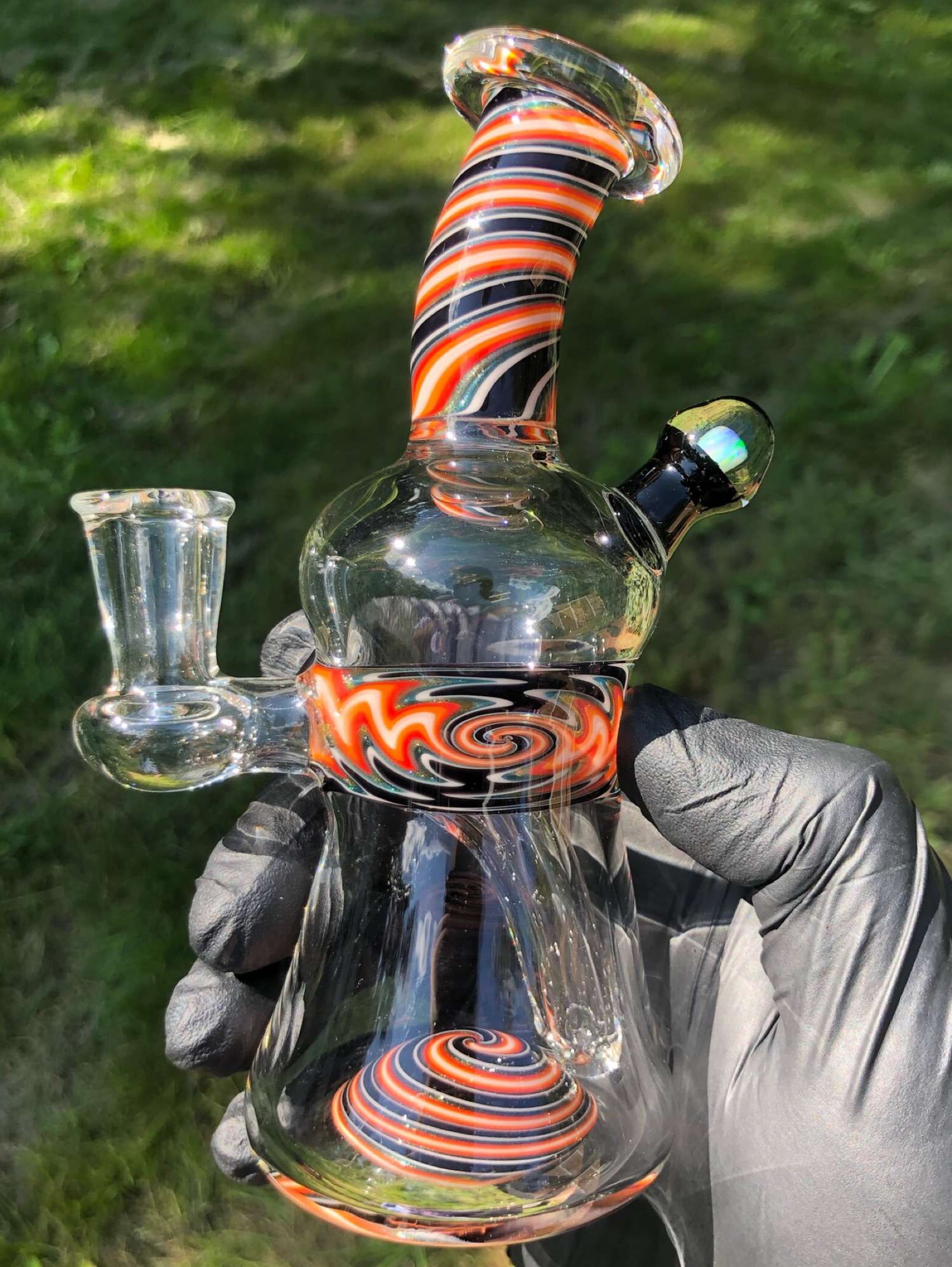 Preview pic of Wig Wag banger hanger w/embedded opal 