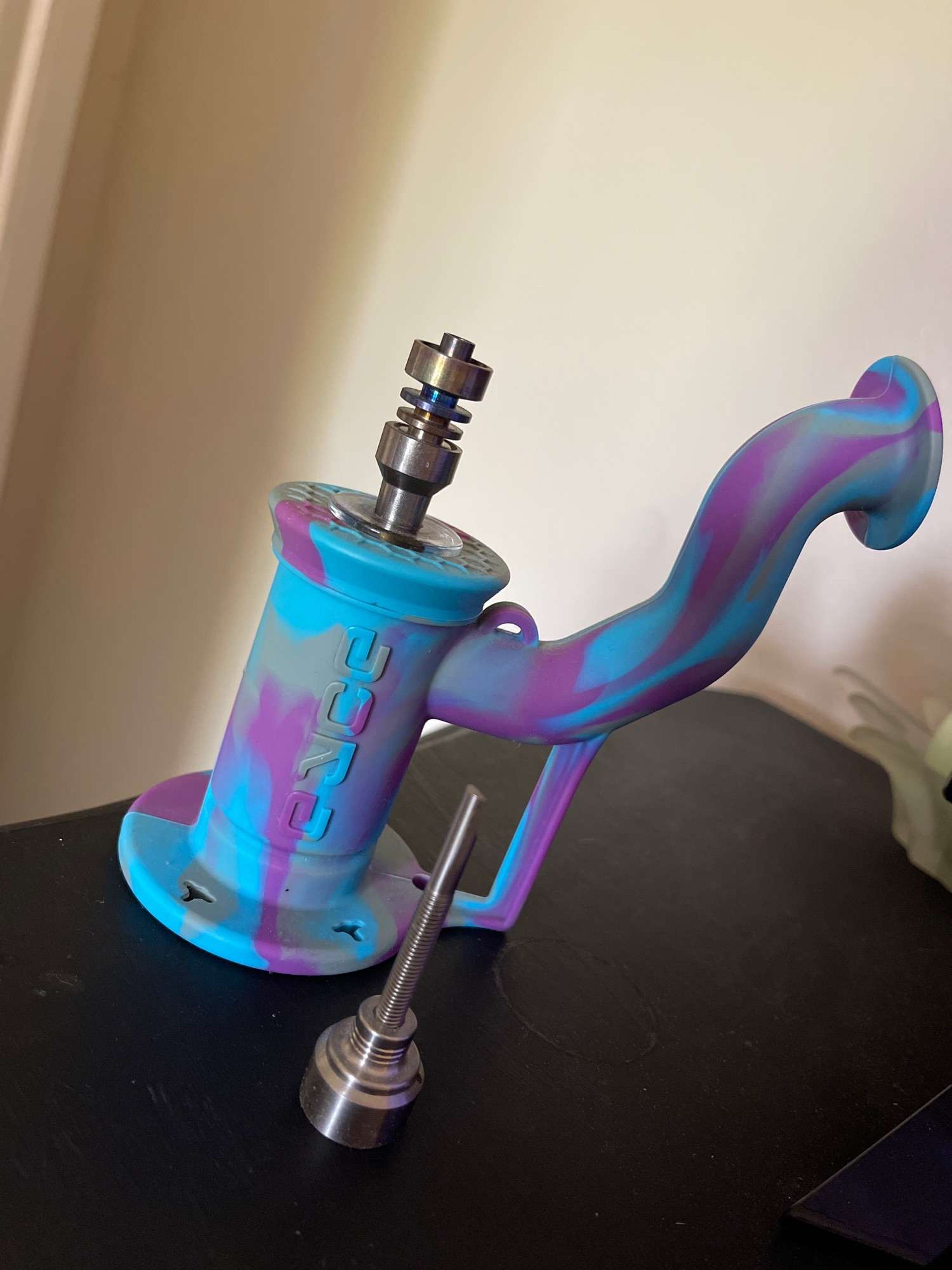 Preview pic of EYCE Silicone Dab Rig