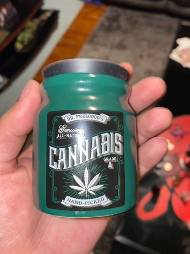 Preview pic of Flower jar