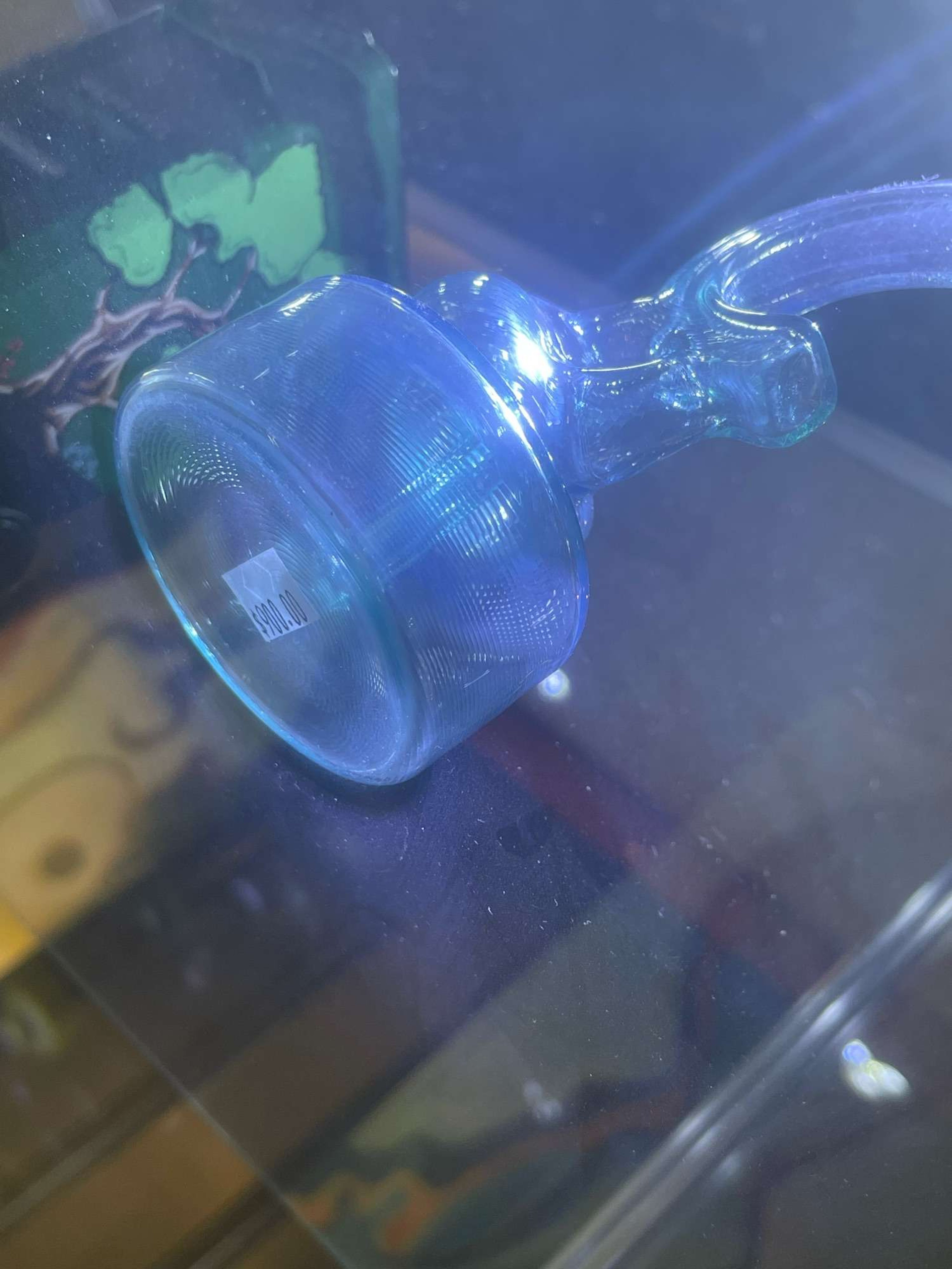 Preview pic of Map glass Square Neck