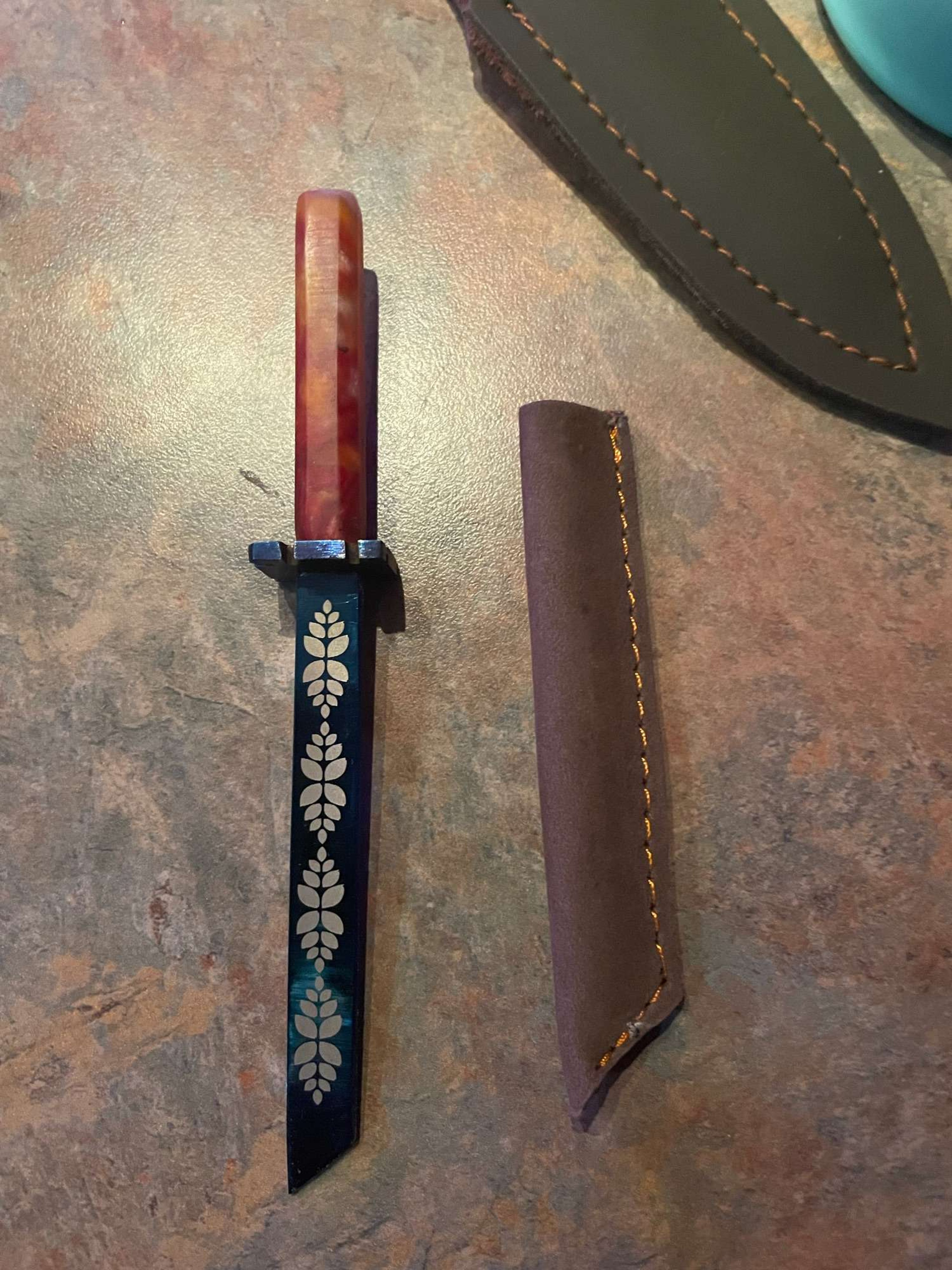 Preview pic of Hk knives dab tools