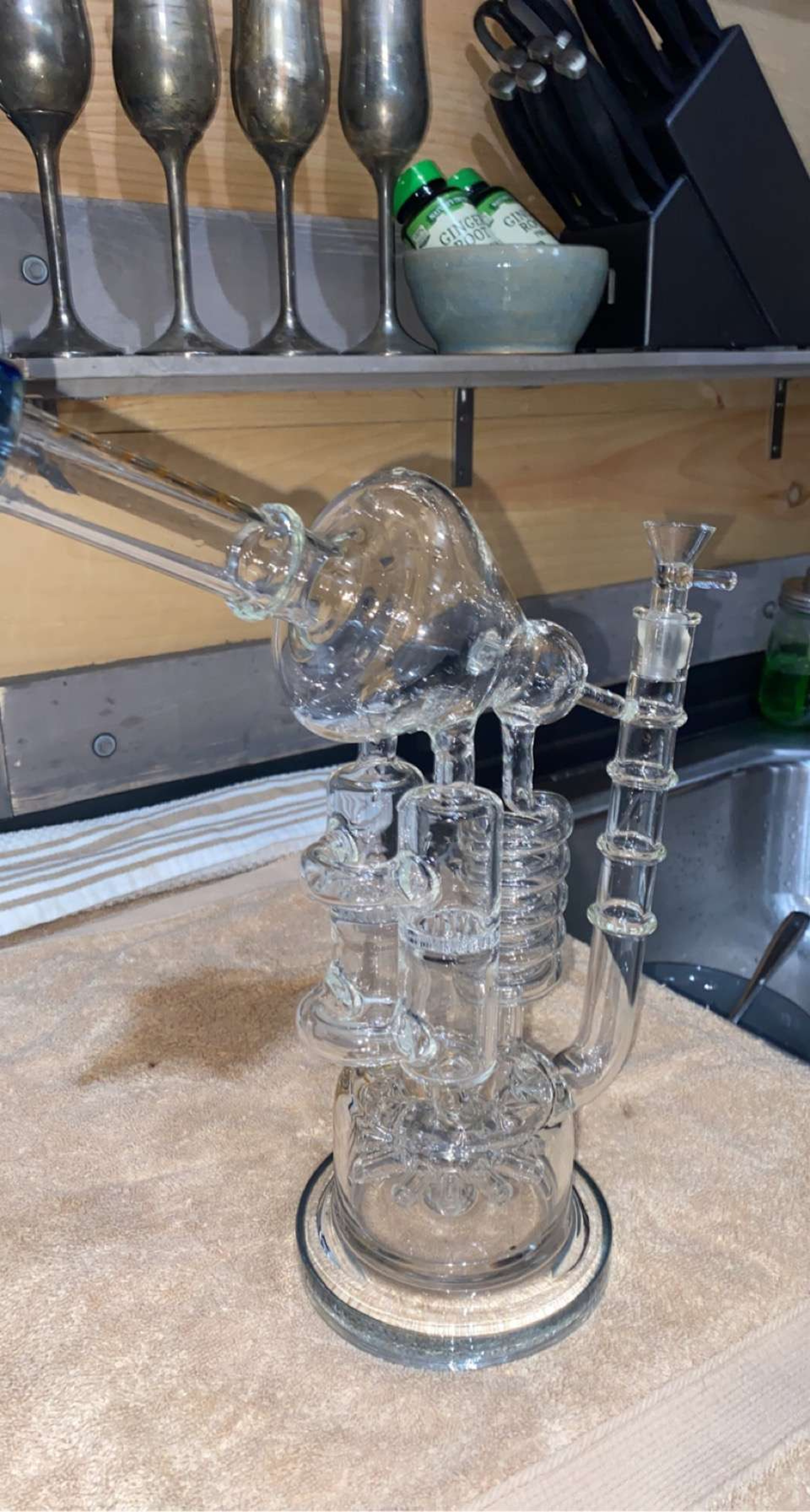 Preview pic of 14” Ray Gun Bubbler 14mm