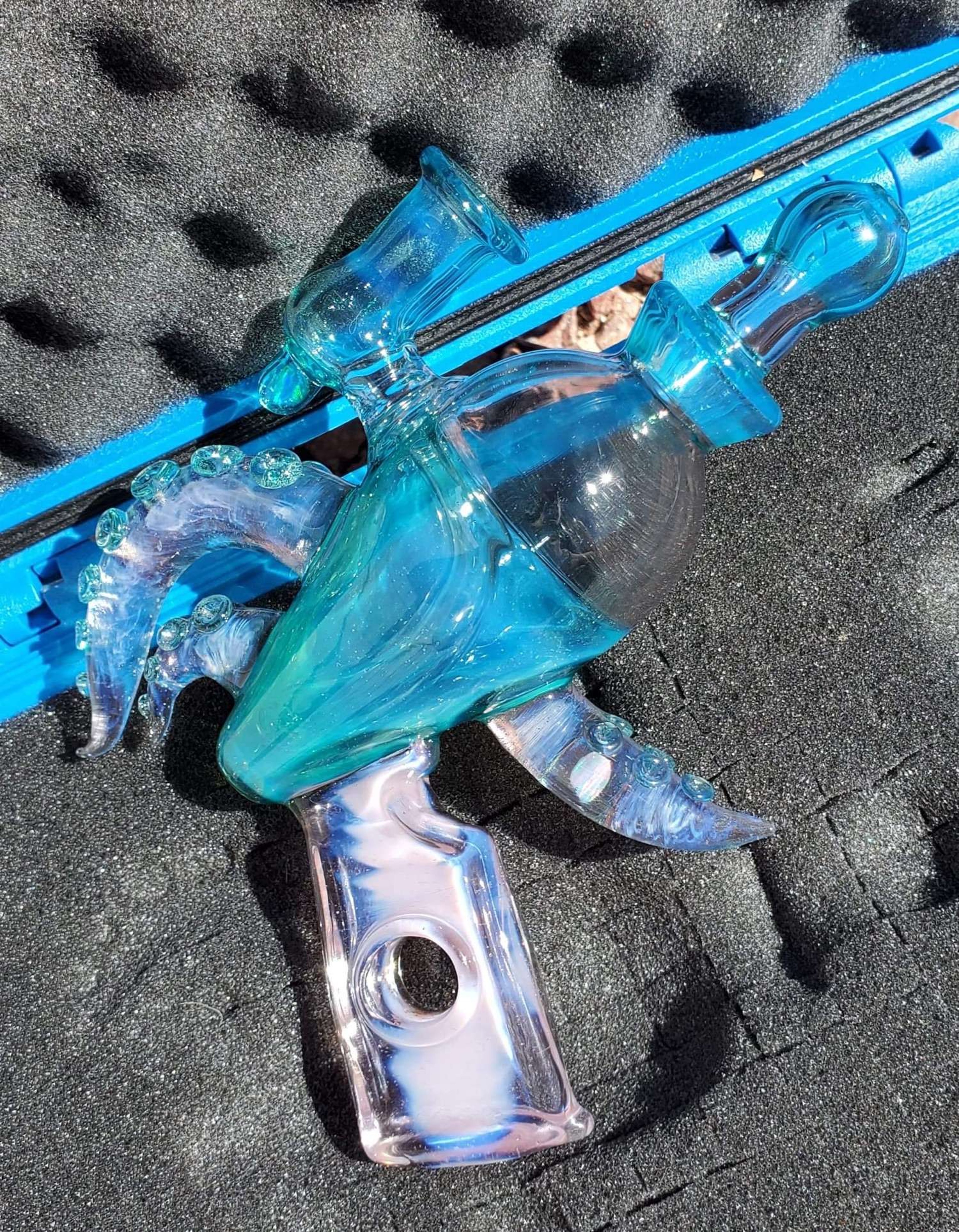 Preview pic of WildFire glass raygun 