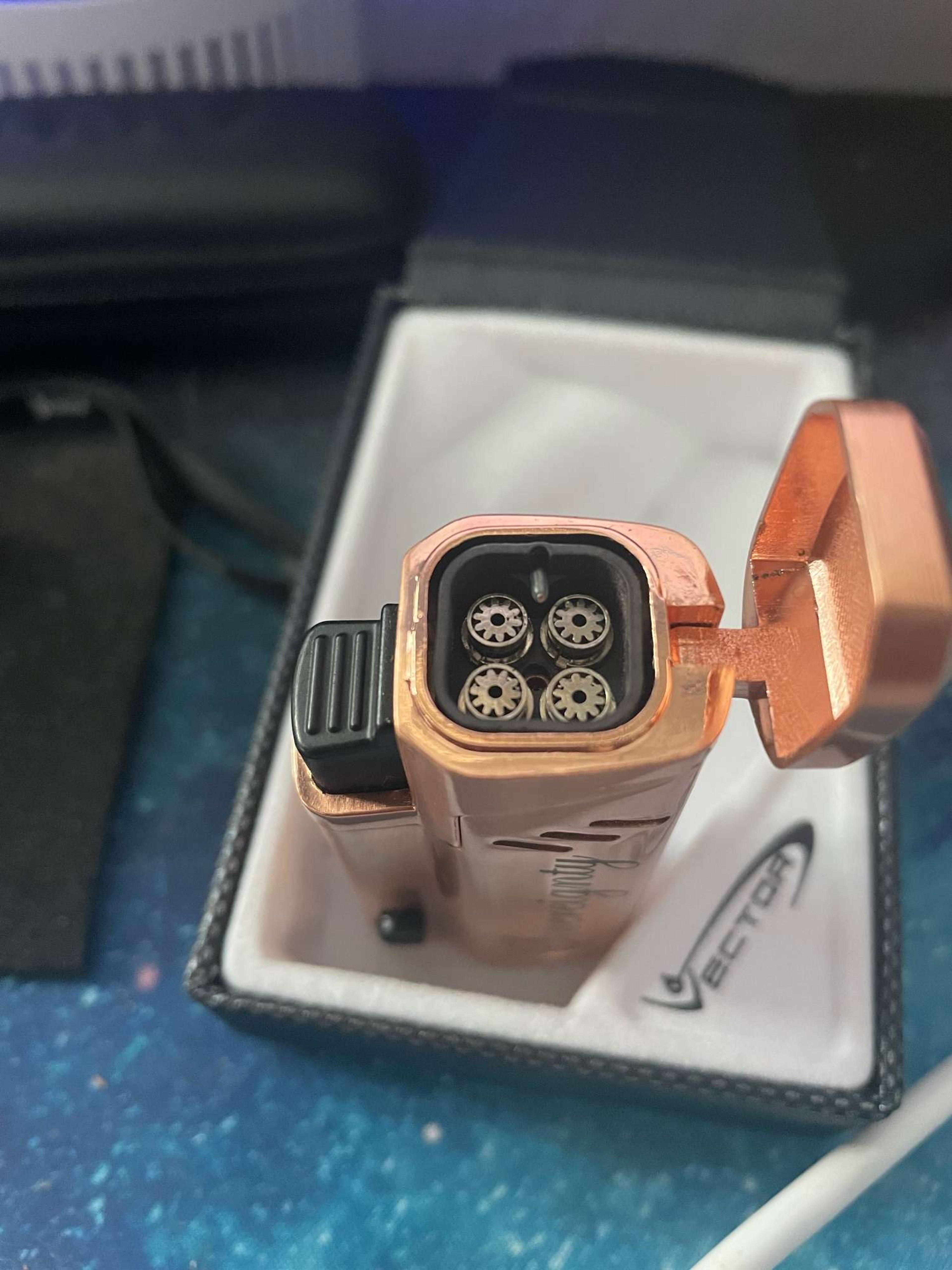 Preview pic of Gold sov vector quad torch