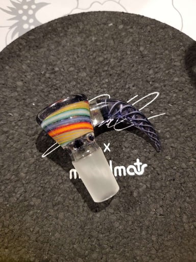 Preview pic of MaryBlowsGlass 18mm Custom slide