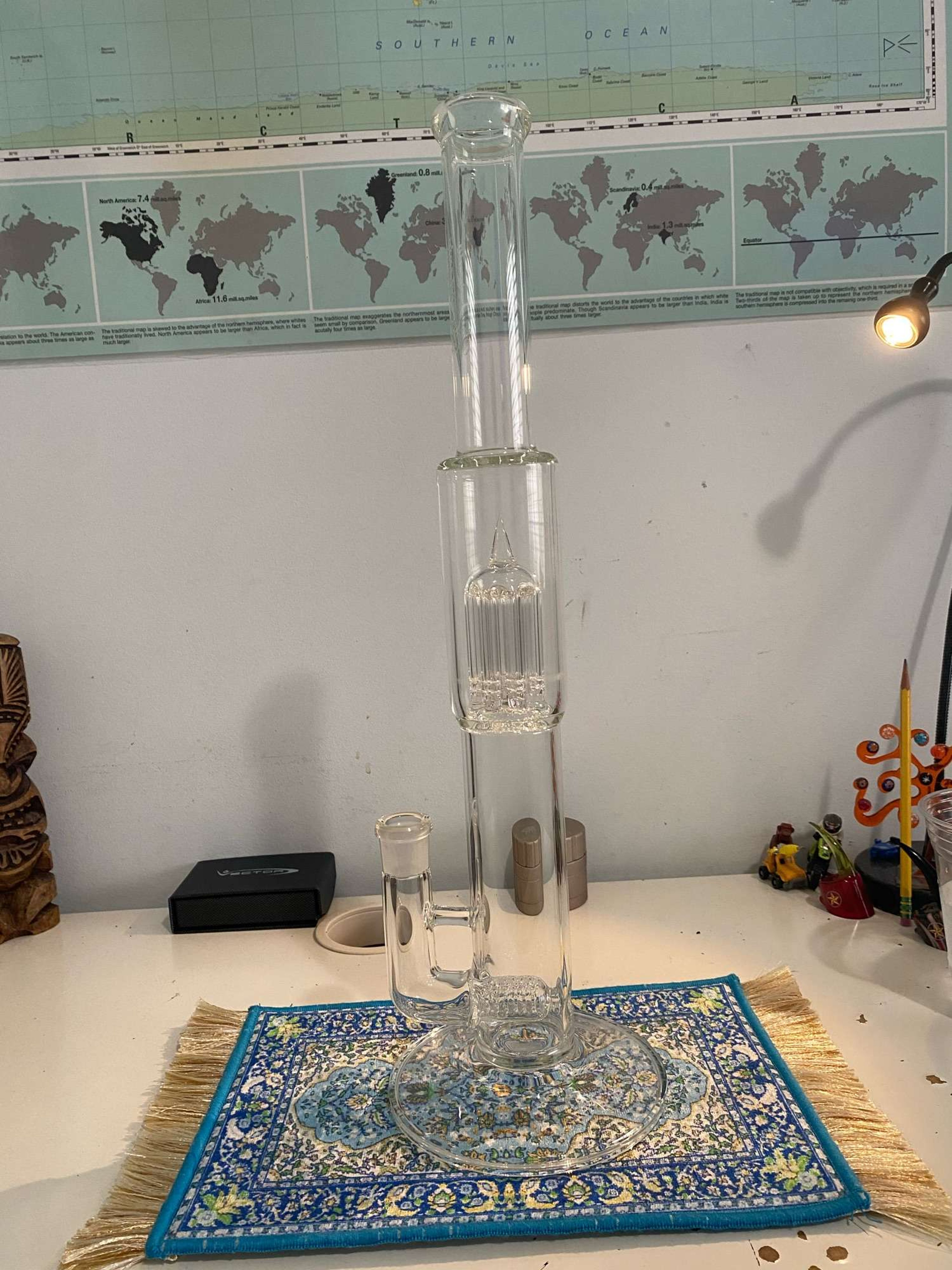 Sovereignty Glass Jumbo Stem8 image 0
