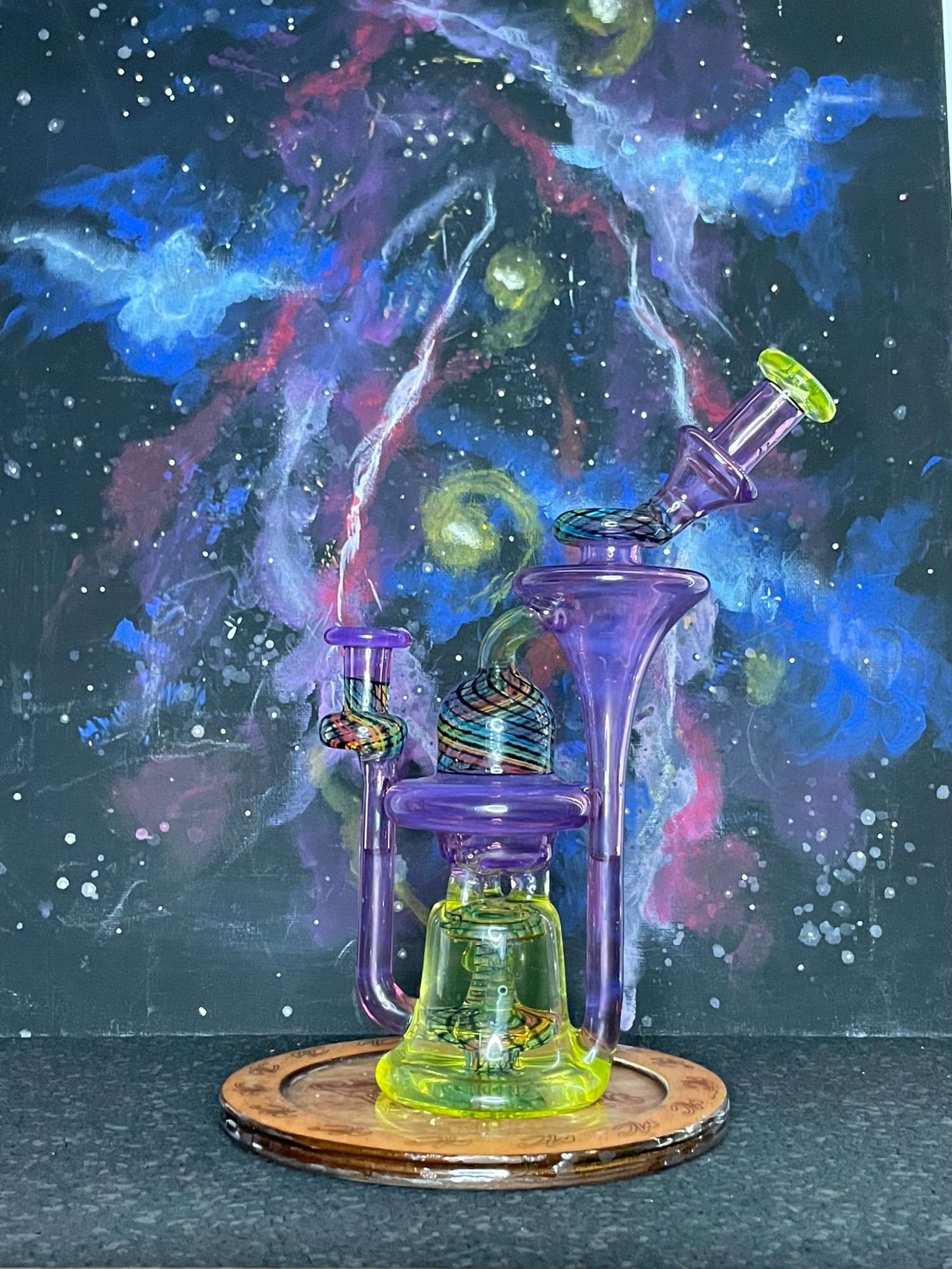 Preview pic of Drewbie Glass UFO V2 recycler 