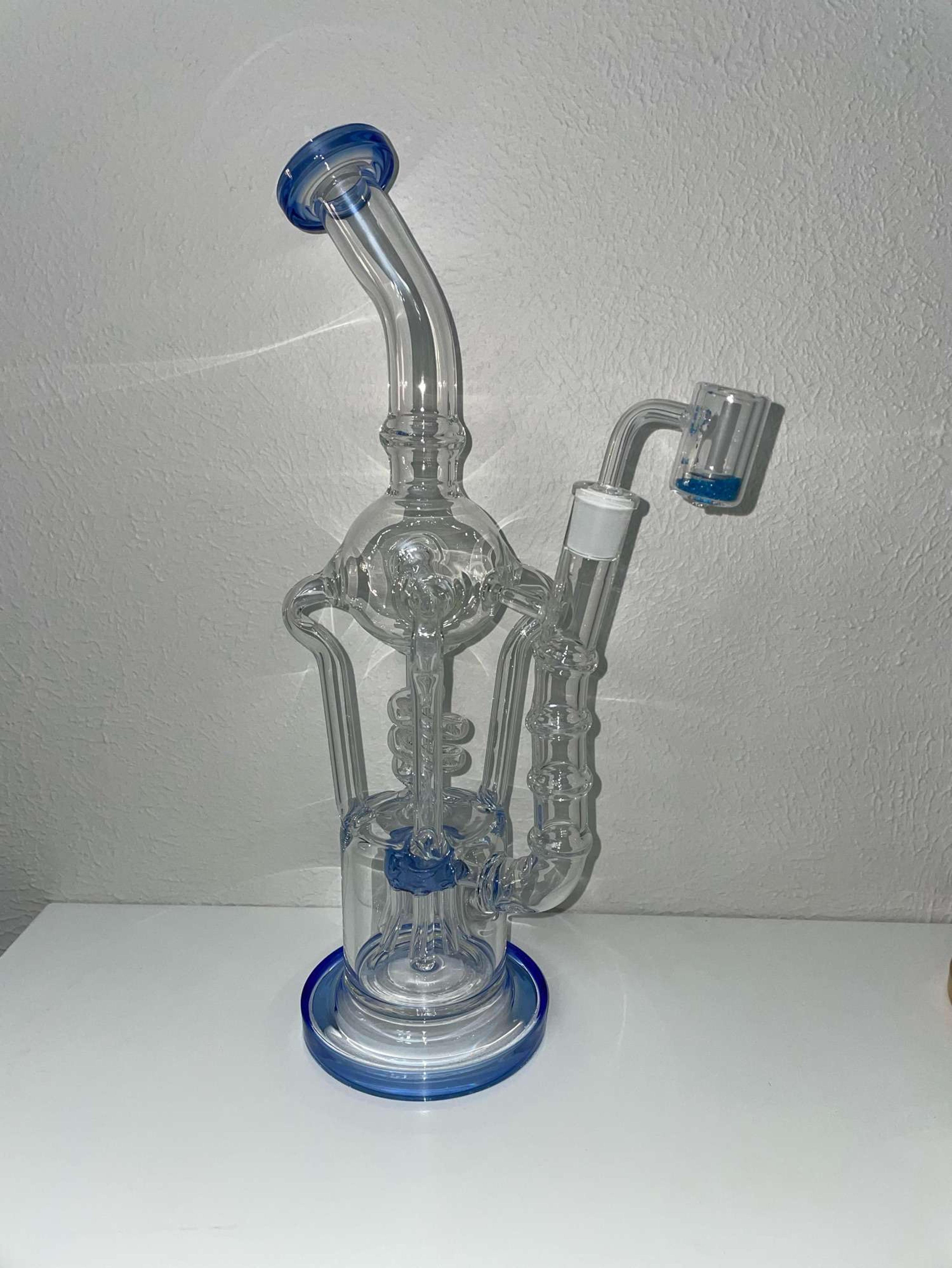 Preview pic of 14” Tall Blue Oil Rig