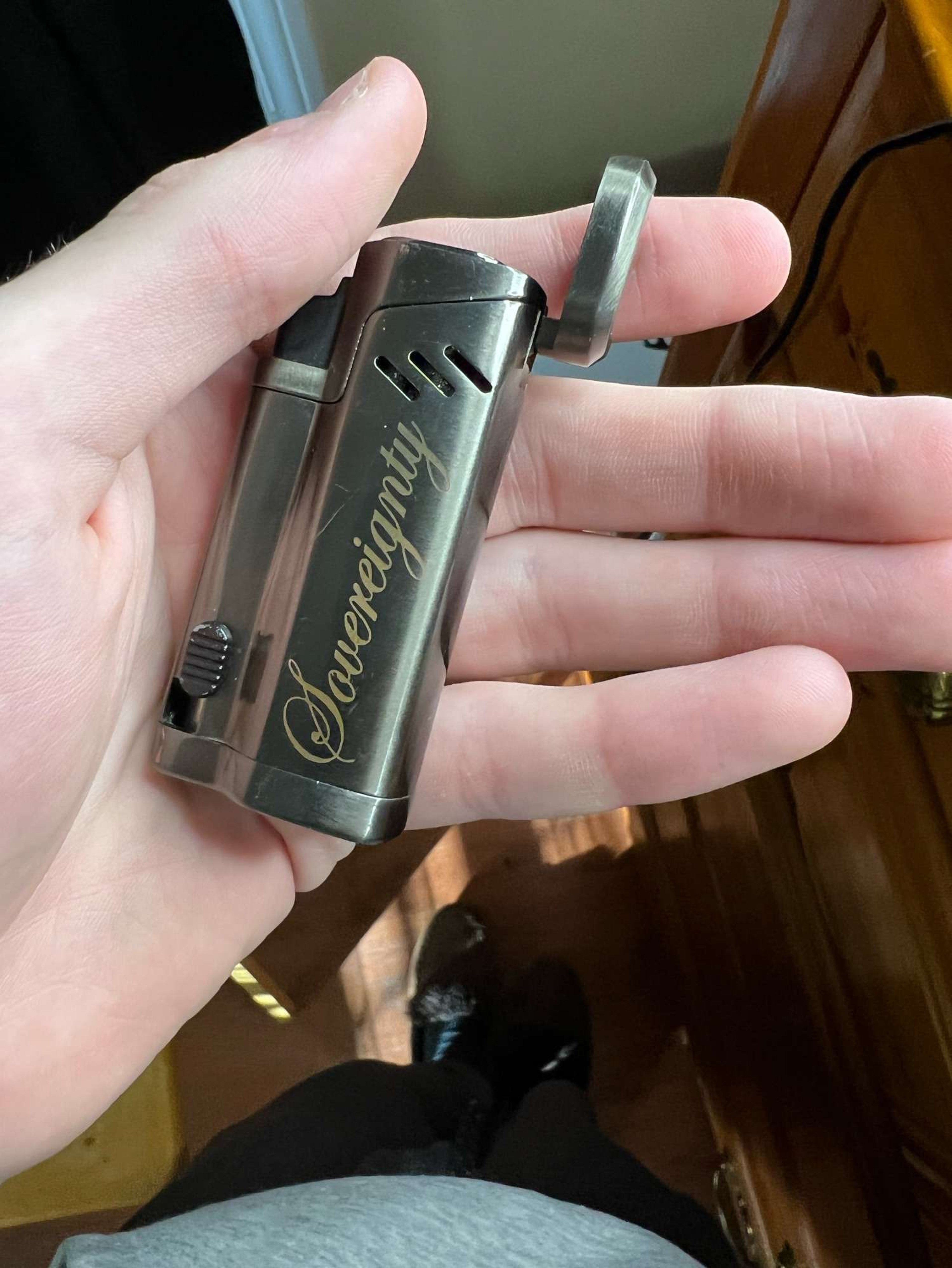 Preview pic of 4 flame sovereignty vector torch