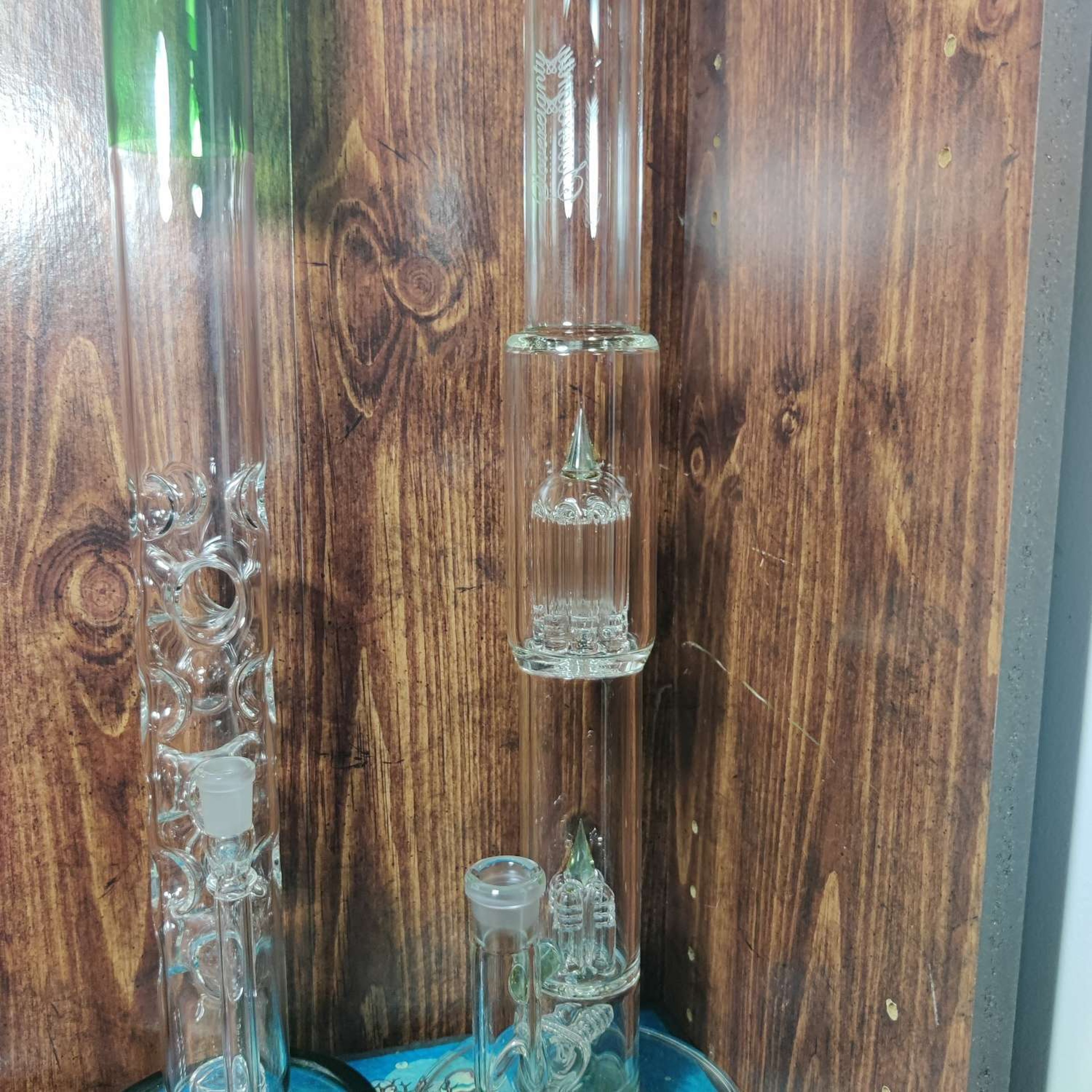 Preview pic of Sovereignty Glass 3-4-8