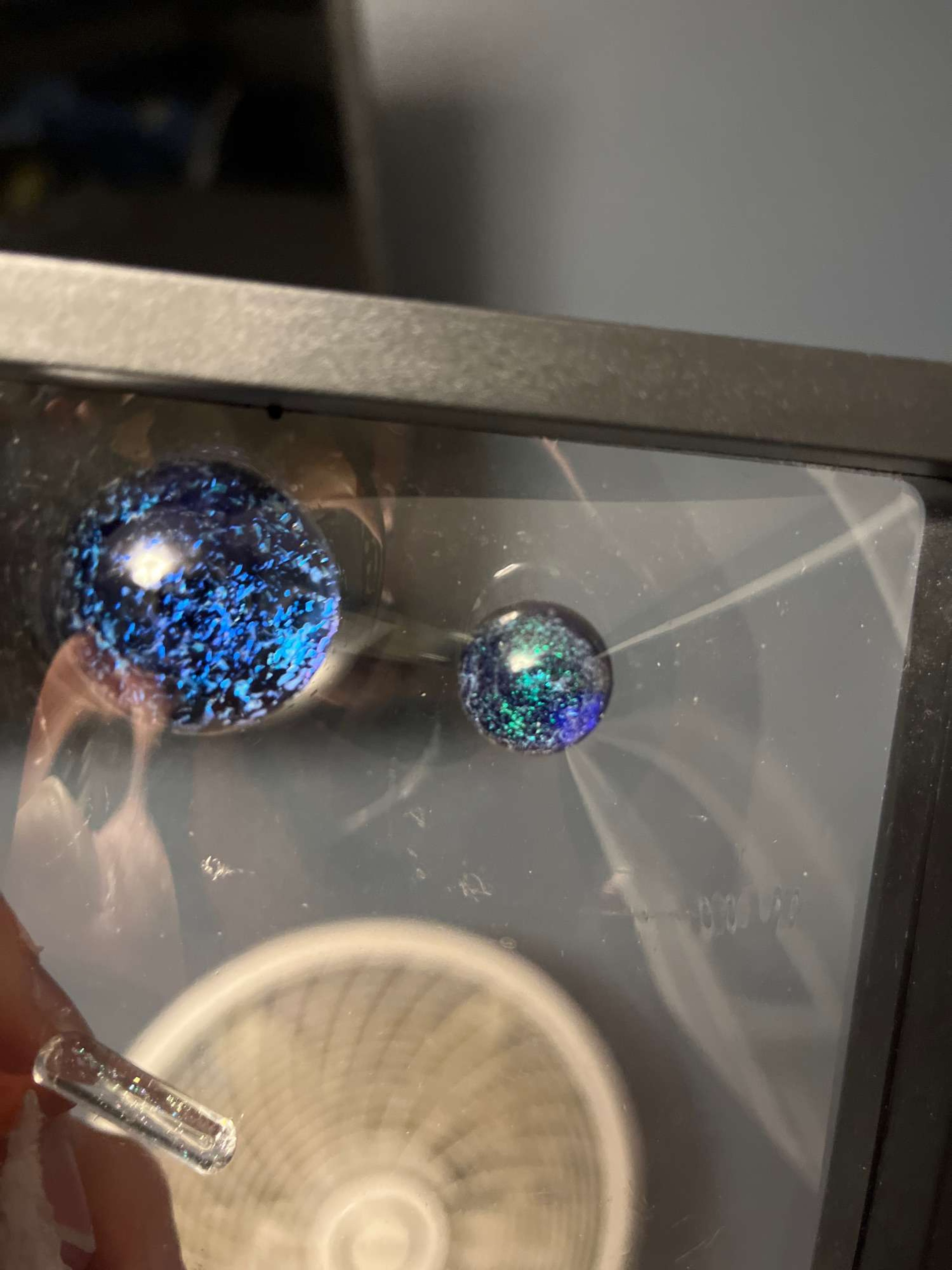 Color changing dichro set image 0