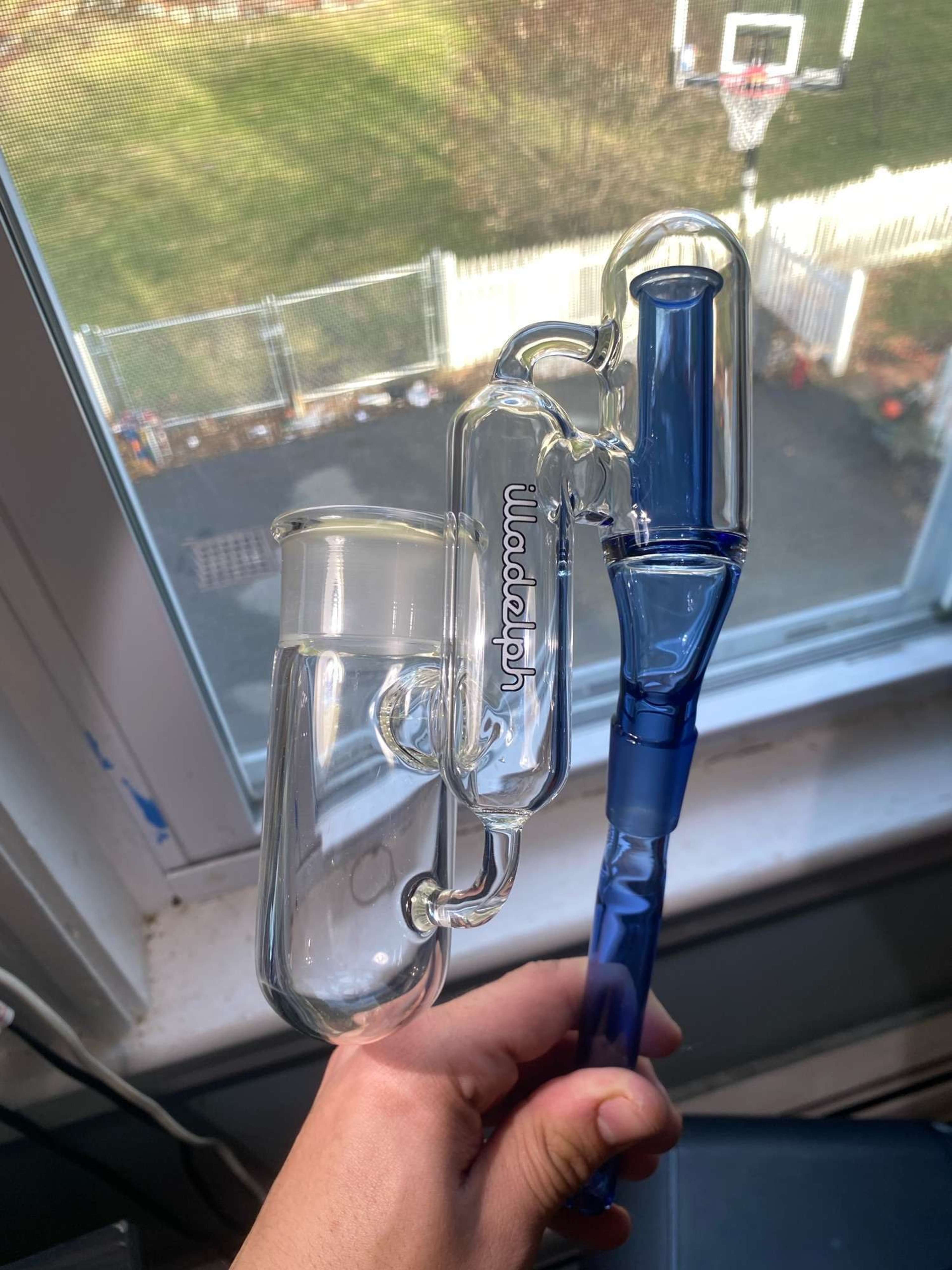 Illadelph snorkel ash catcher image 0