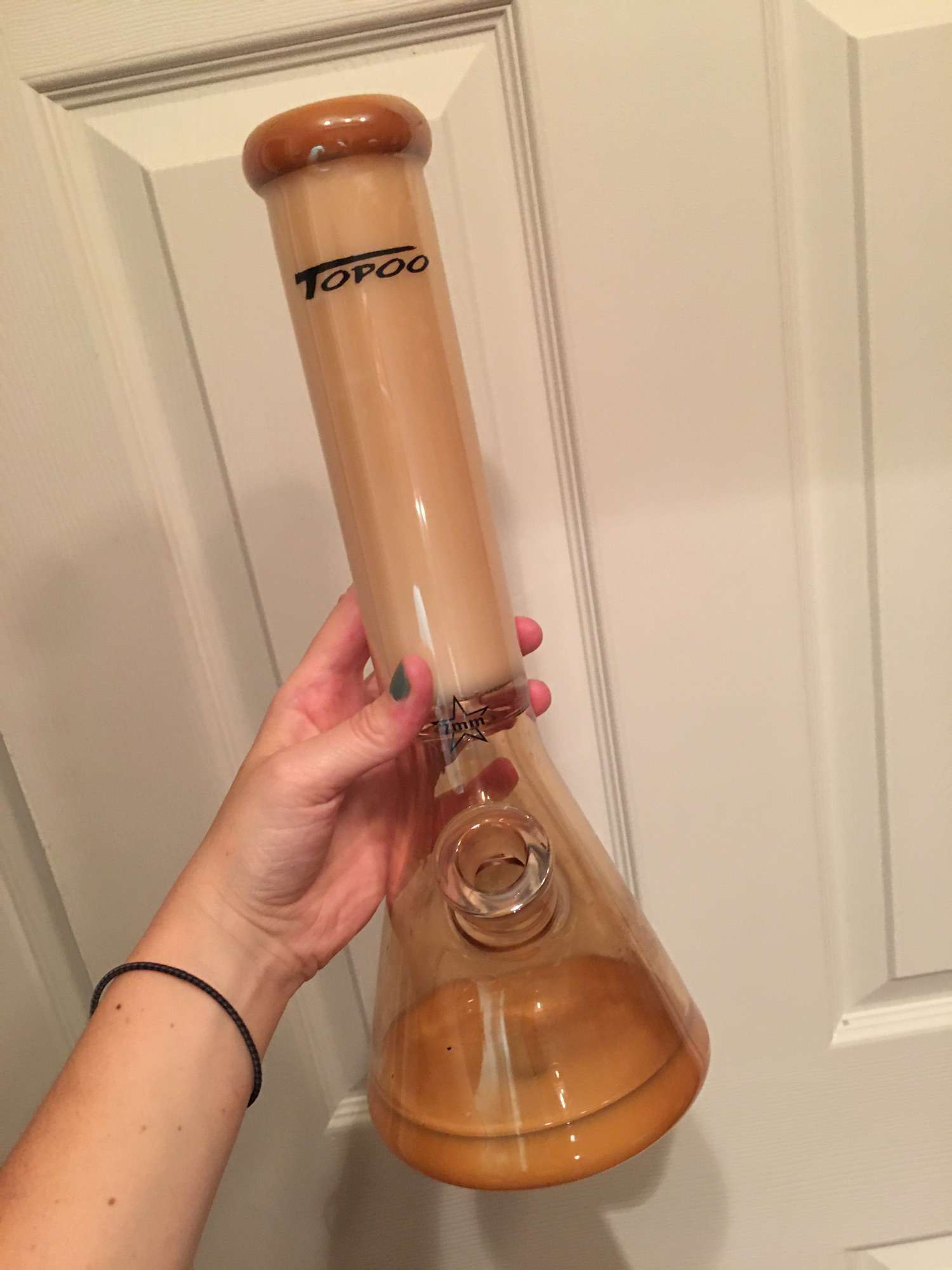Topoo beaker bong image 0