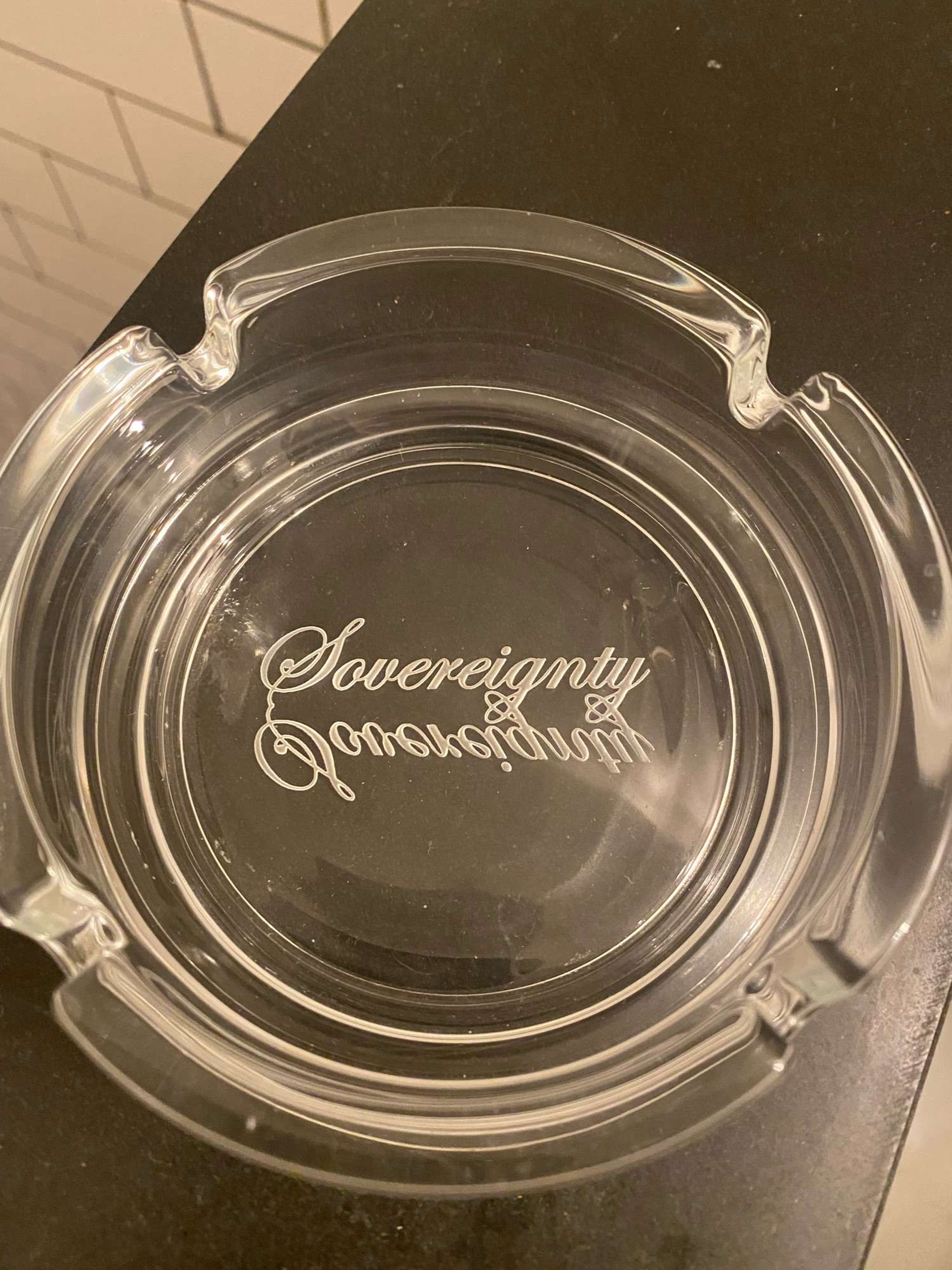 Preview pic of Sovereignty Deep Ashtray