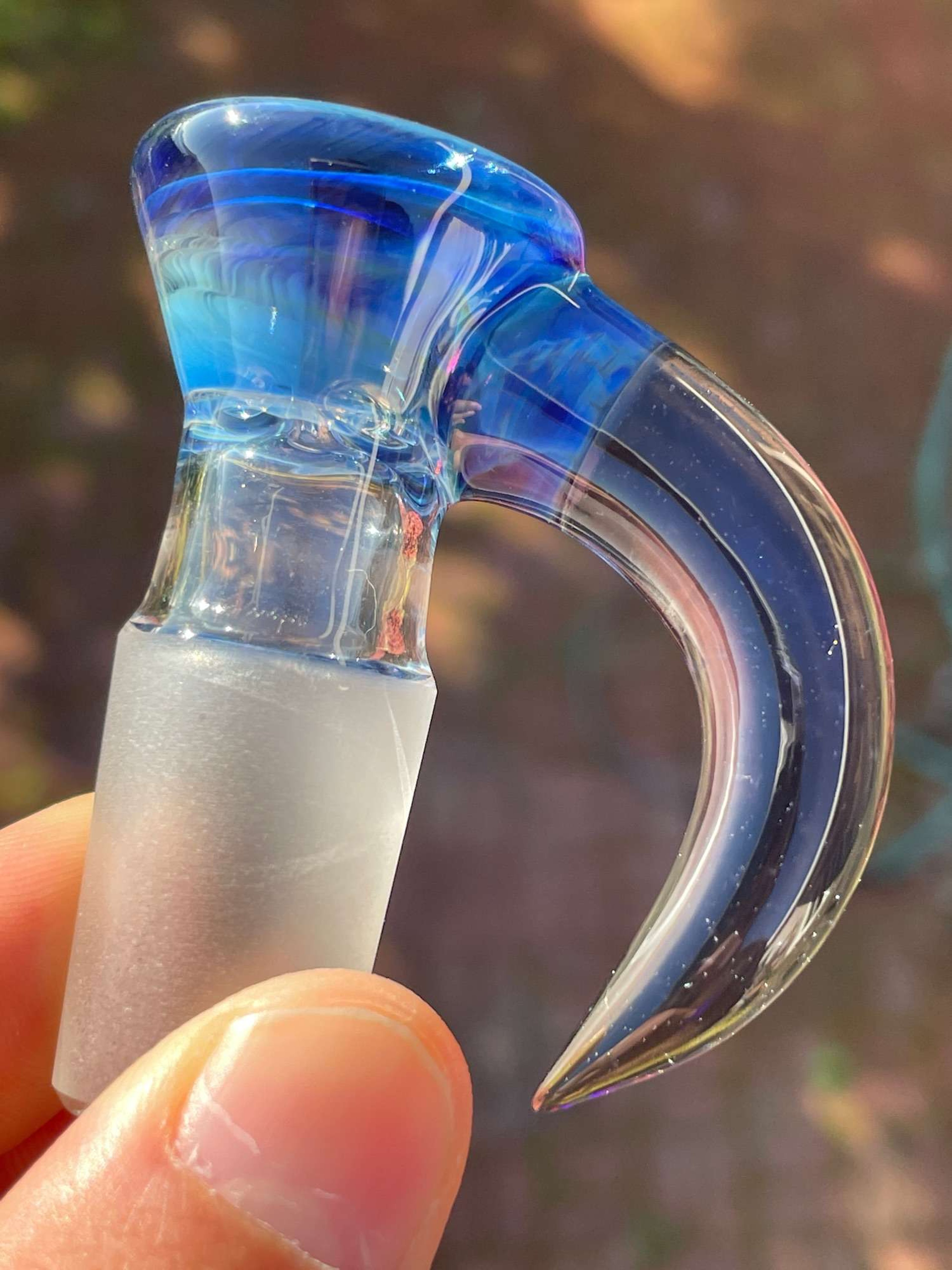 Preview pic of Hut Glass 18mm 4 Hole Slide