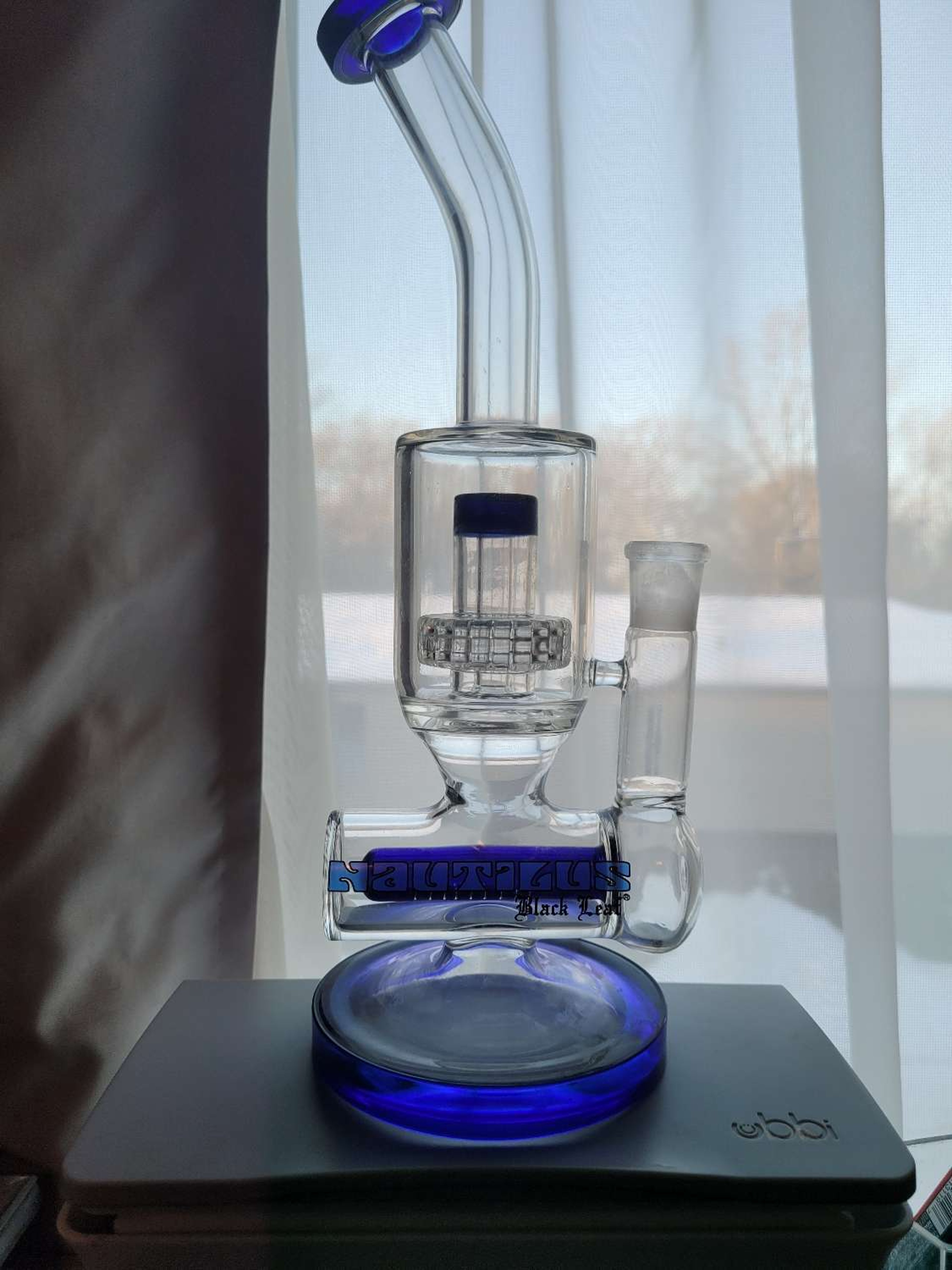 18mm Black leaf nautilus bong image 0
