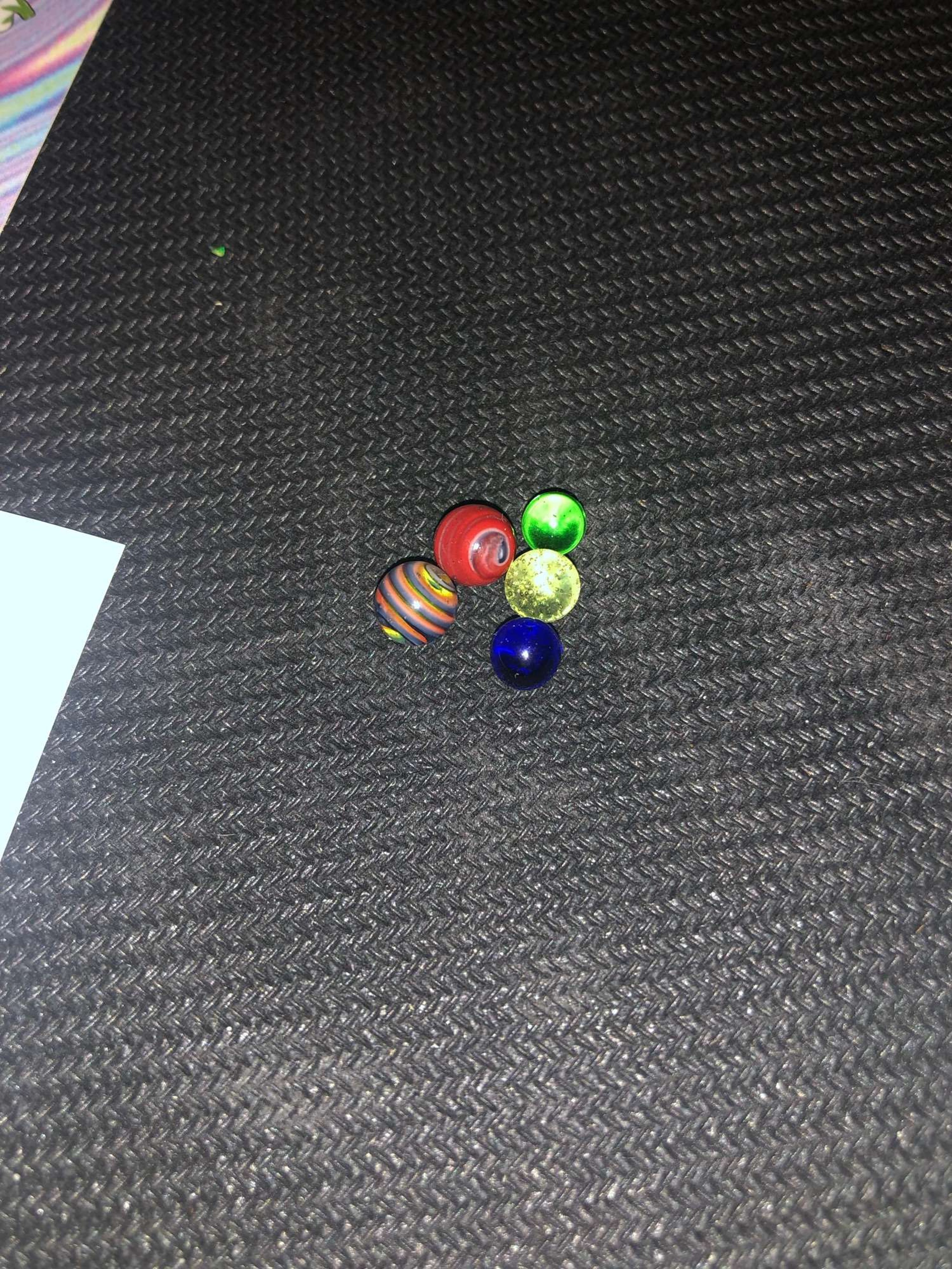 Preview pic of 5 pack of pearls auction