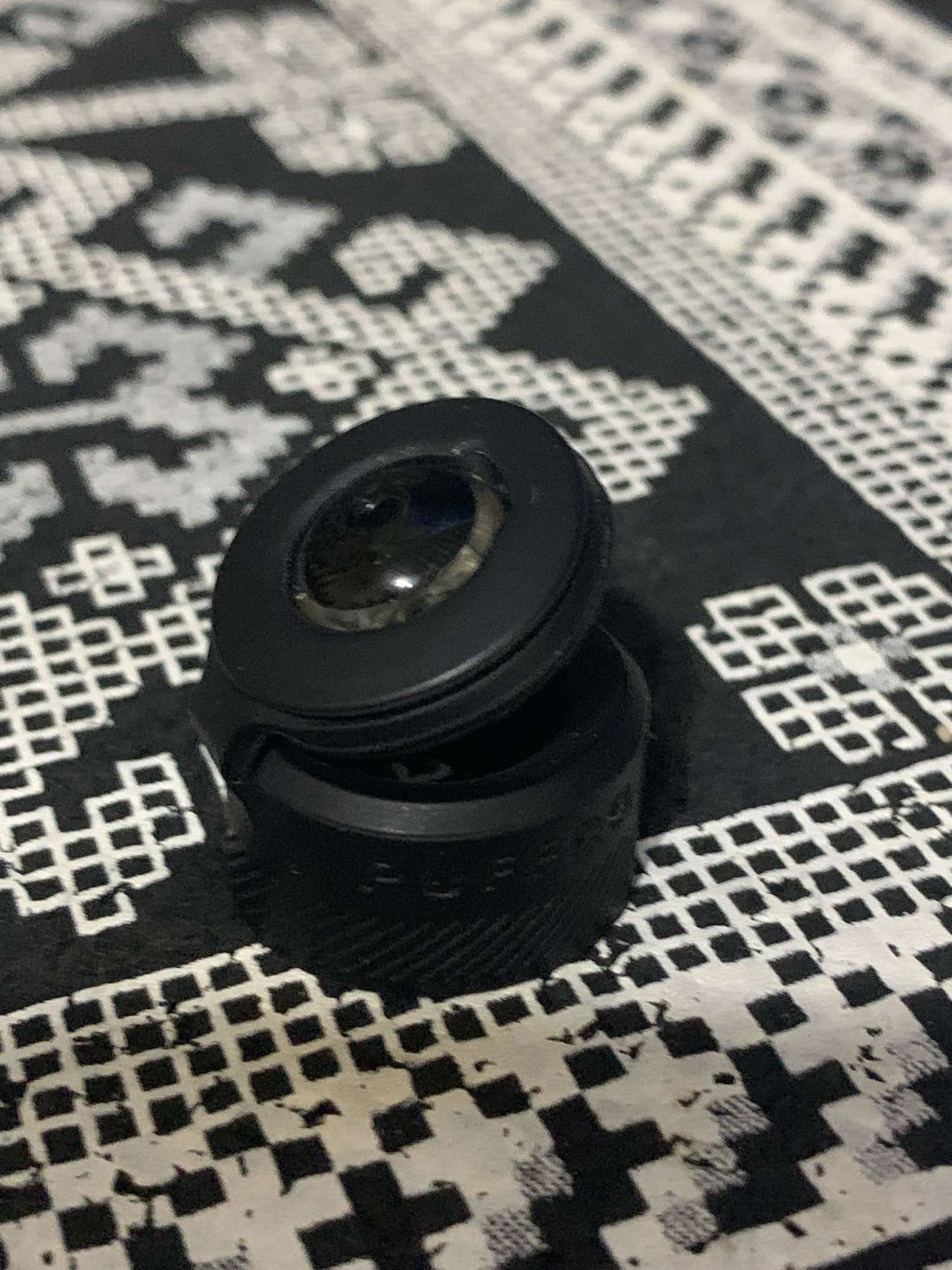 Black Oculus plug image 0