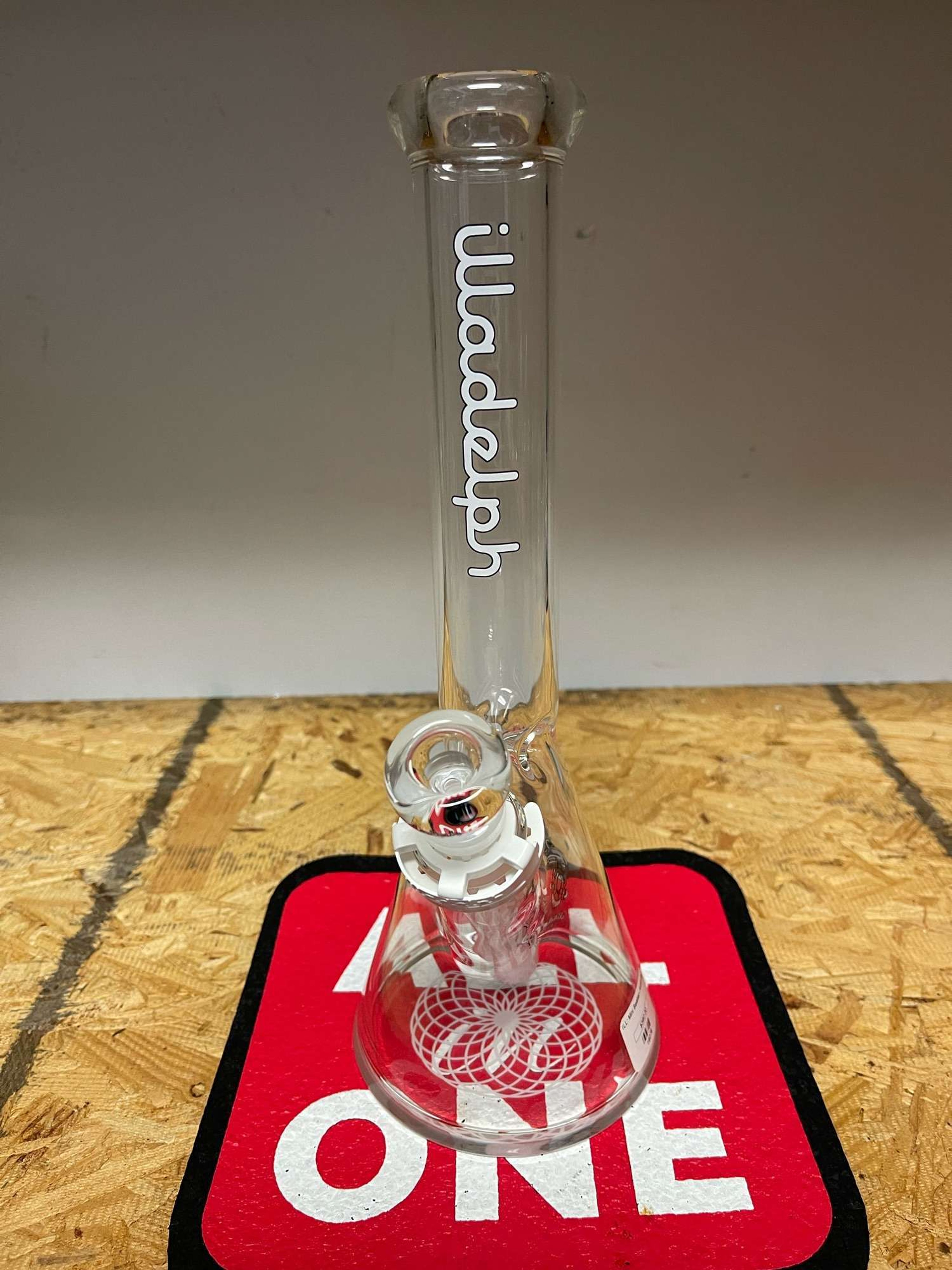 White Illadelph Mini Beaker image 0