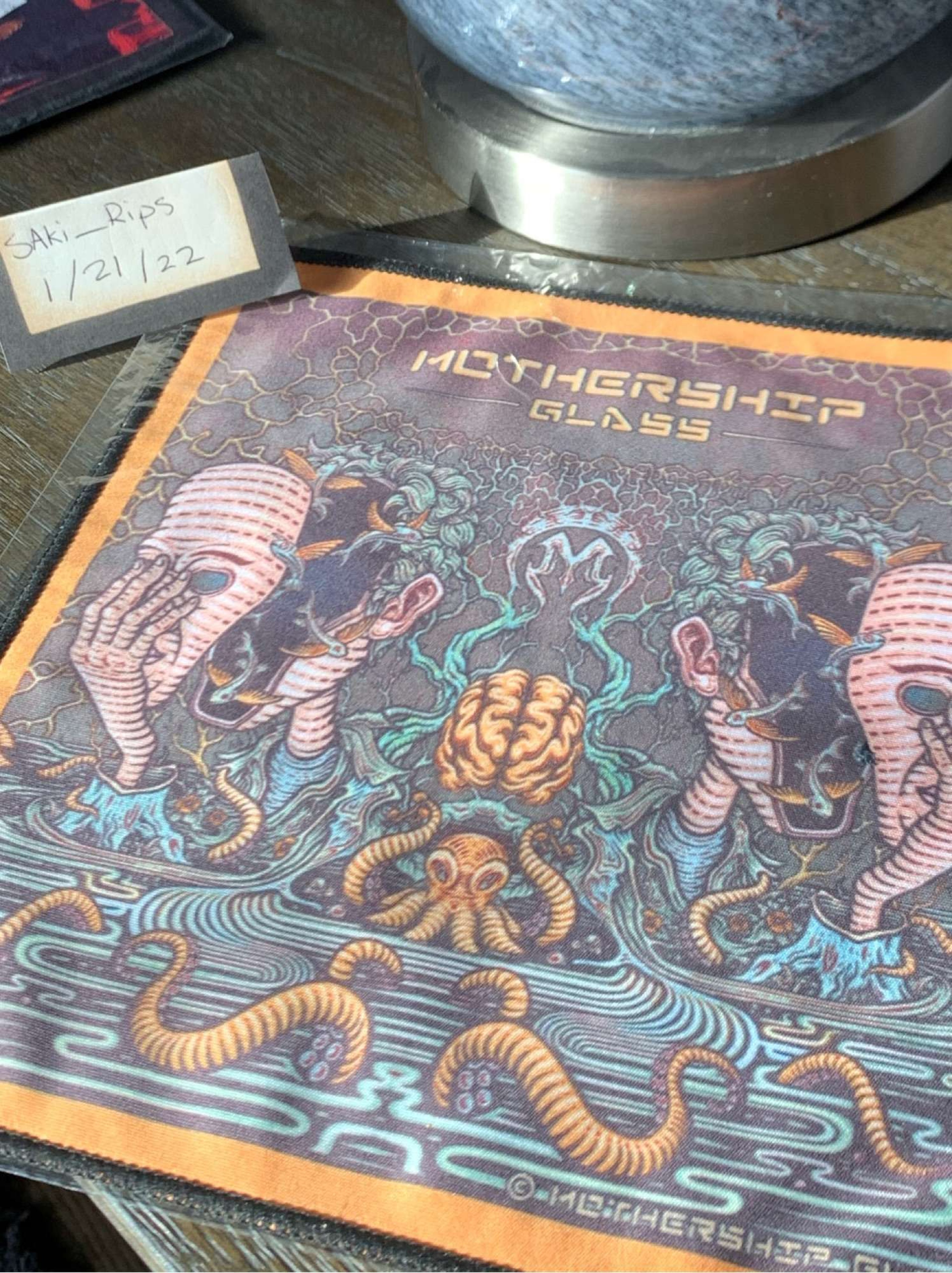 MOTHERSHIP Cloth glass wipe image 0