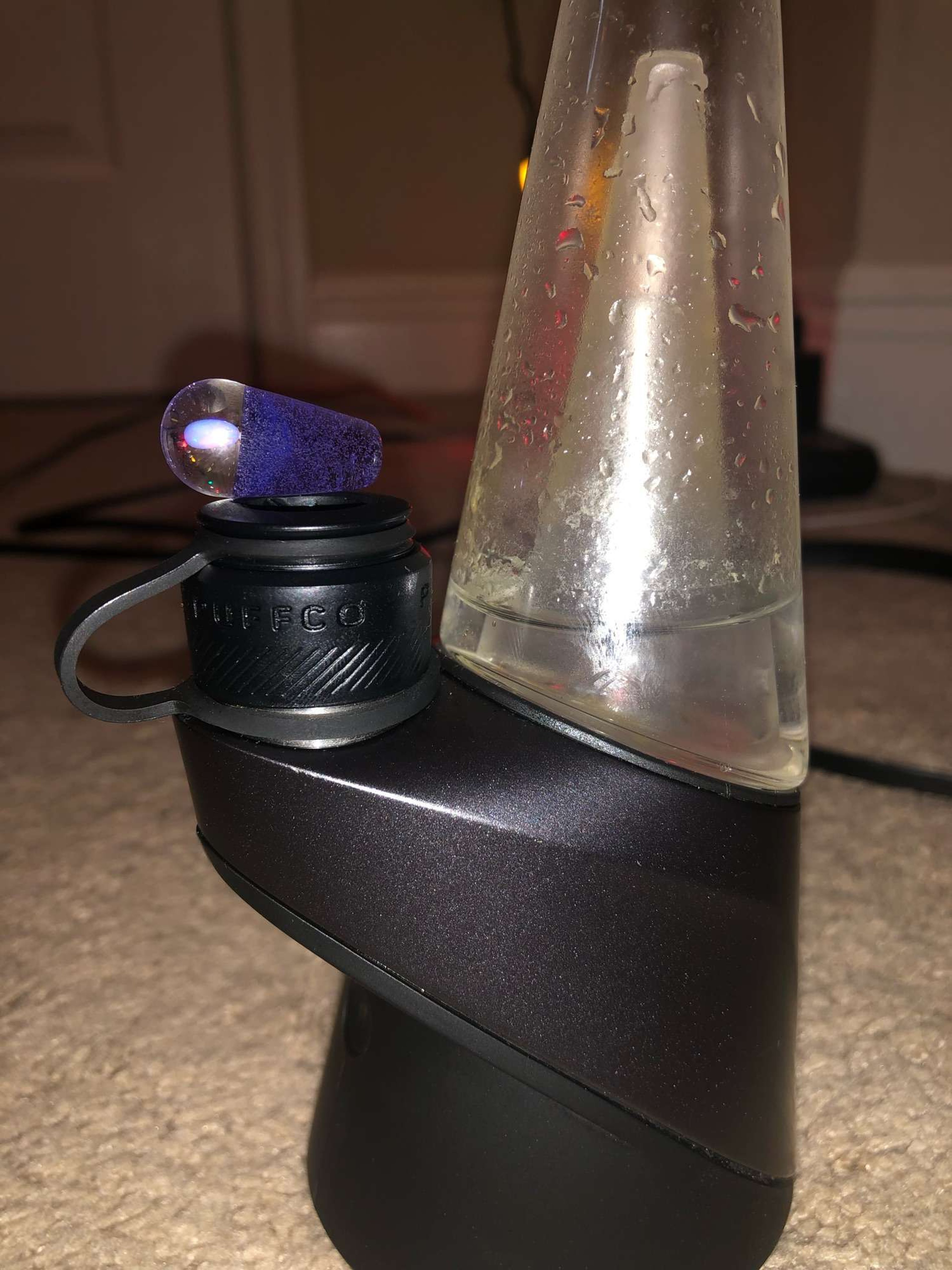 Preview pic of puffco pro plug with opal