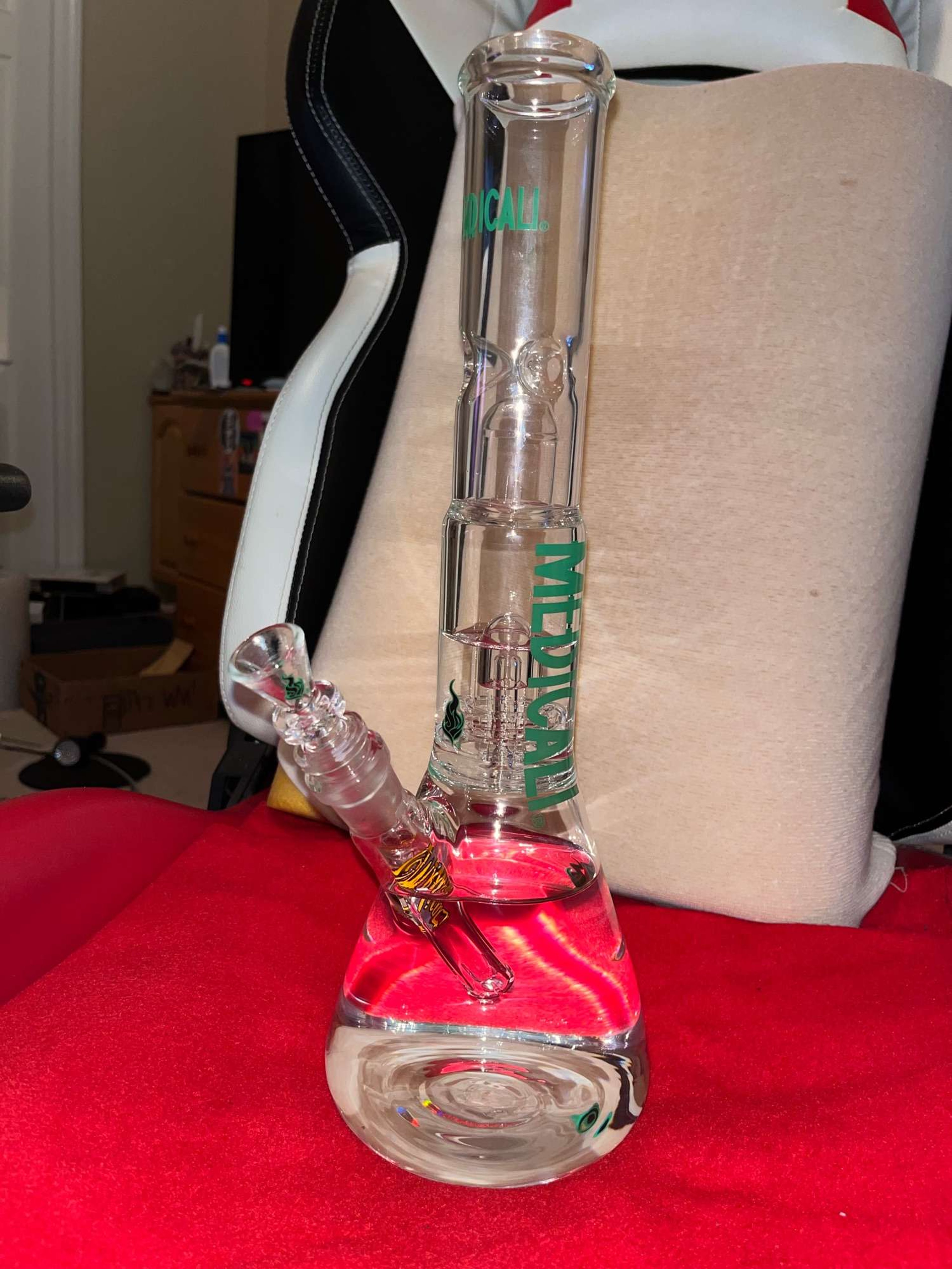 Preview pic of medicali 14 inch beaker