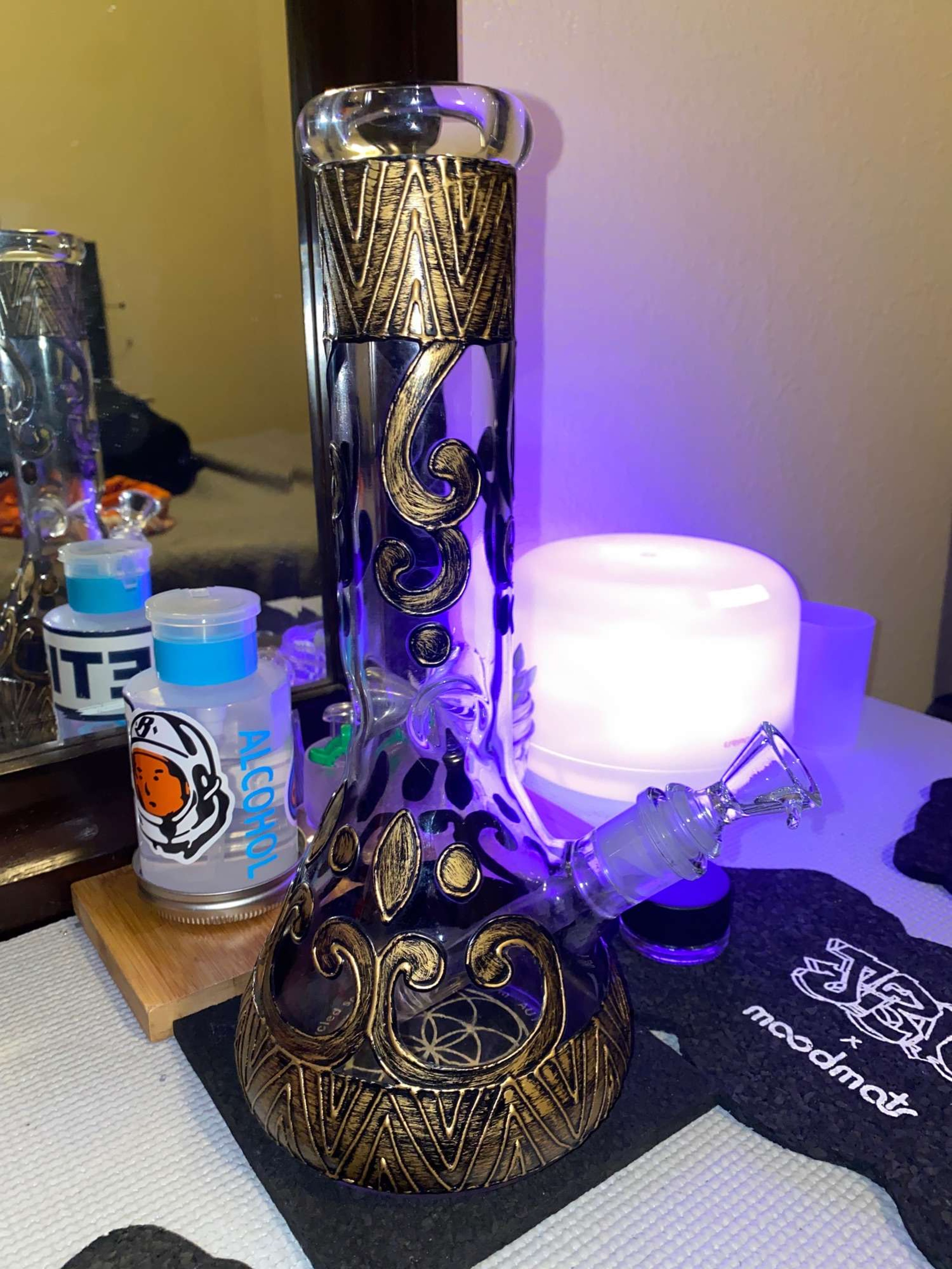 Preview pic of 68 Glass beaker bong