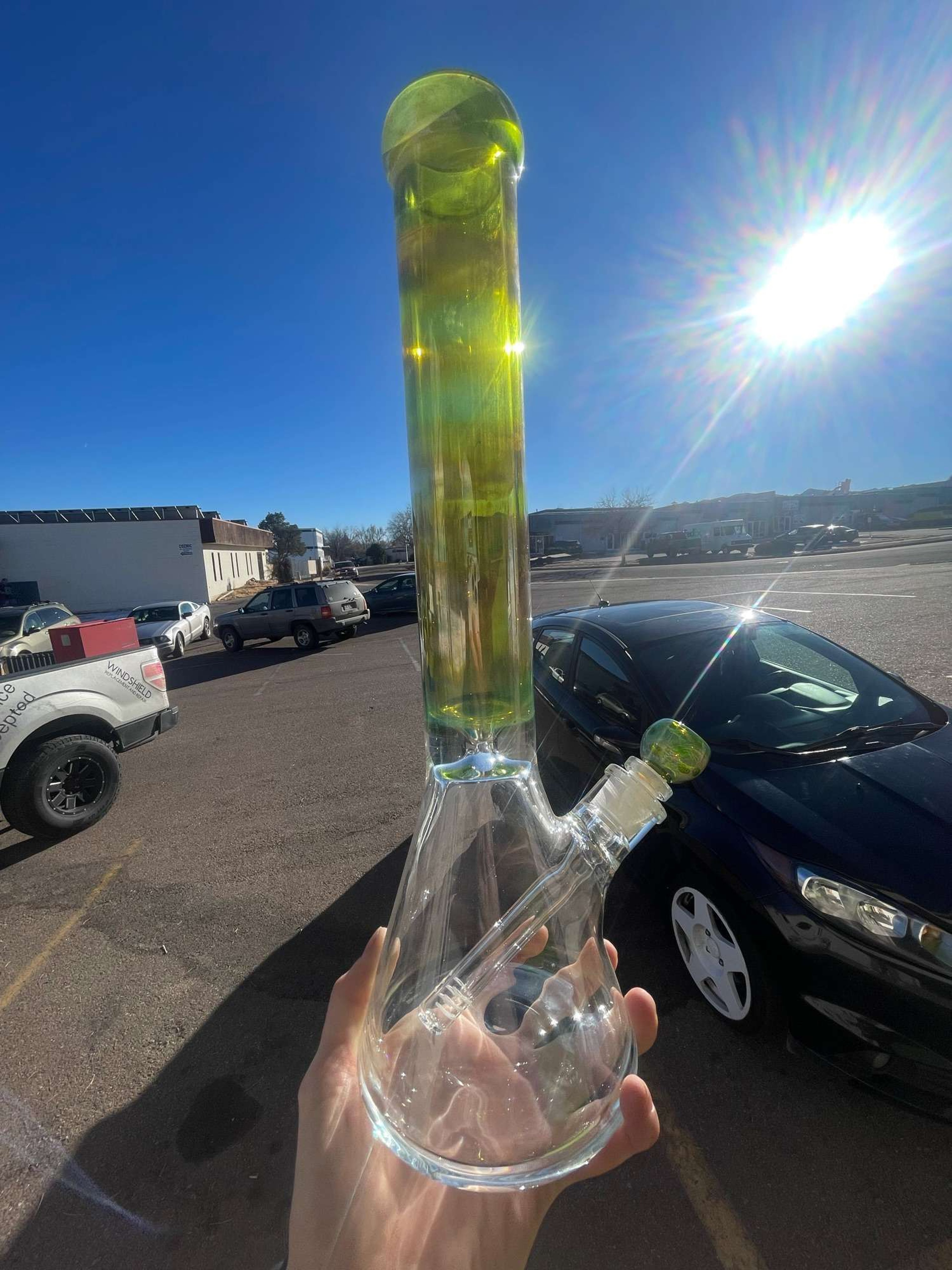 Preview pic of Fumed Beaker w matching Slide